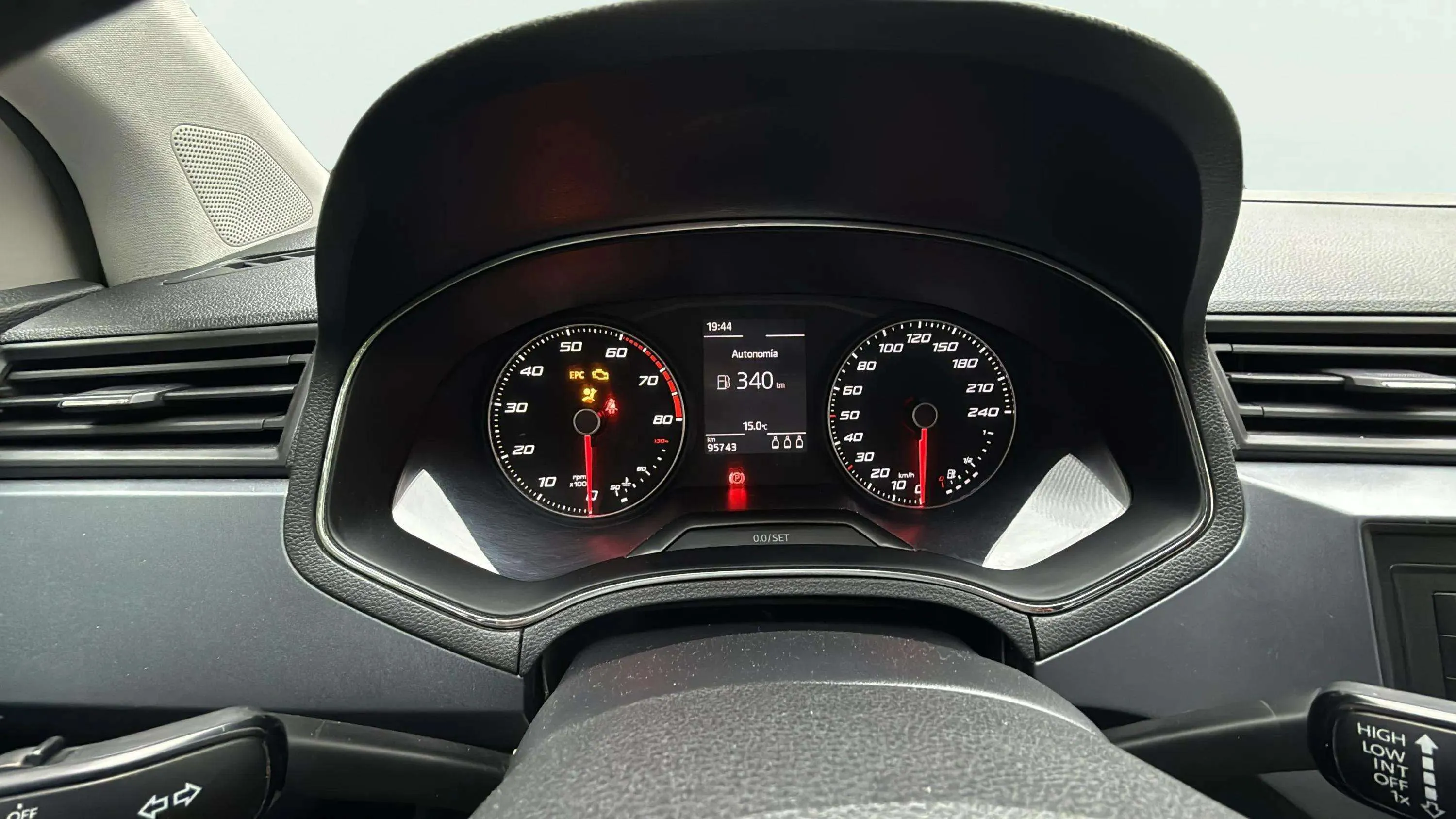 SEAT Arona 1.0 TSI Style Ecomotive - foto 12