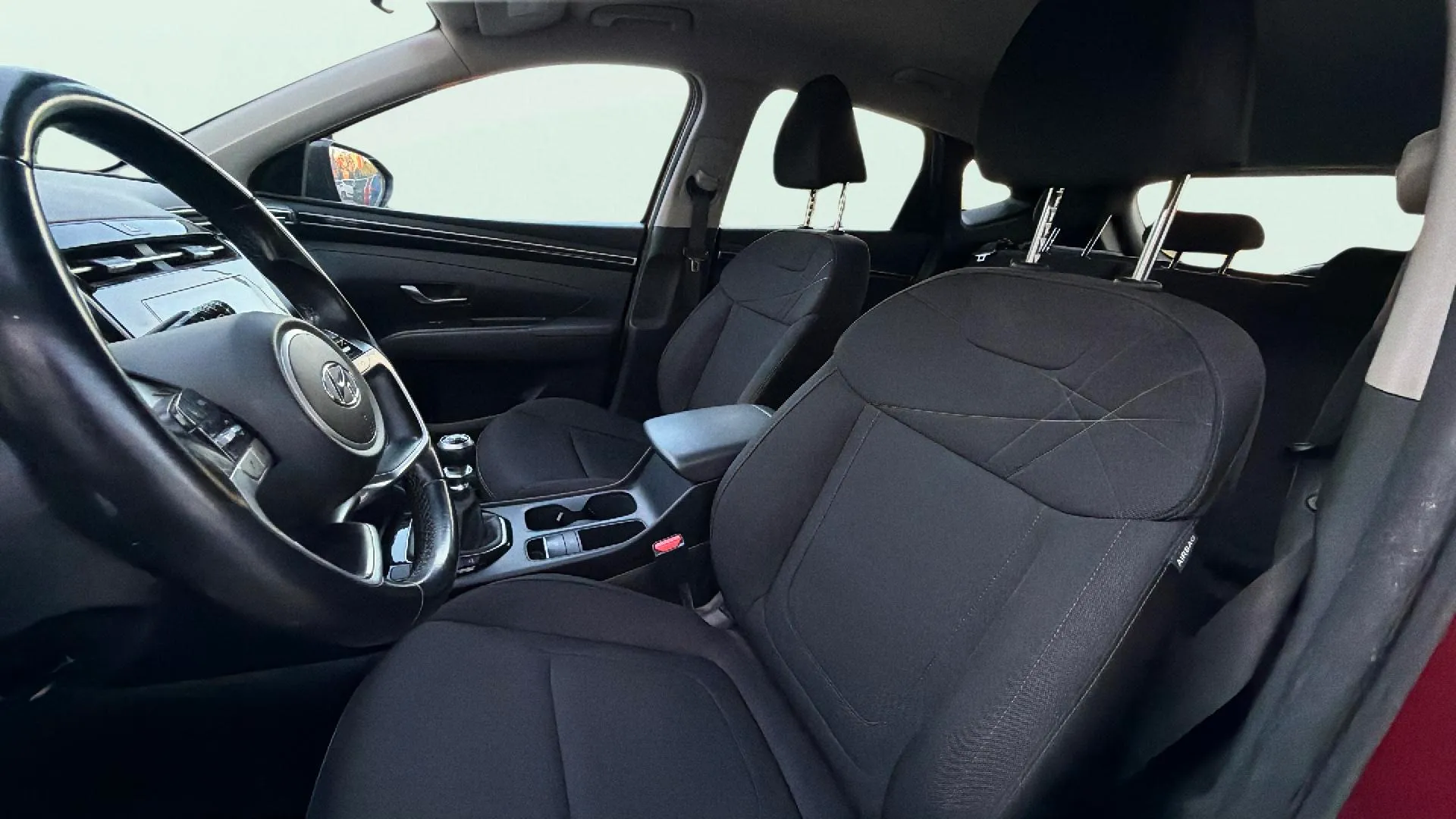 Hyundai Tucson 1.6 CRDi Maxx - foto 16