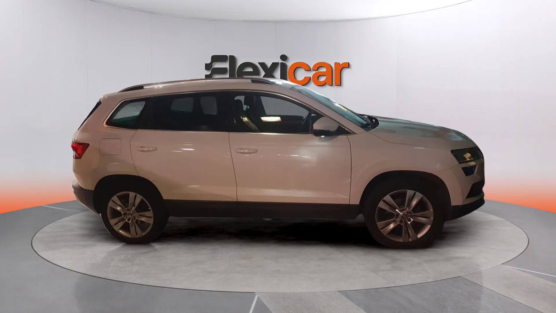 Škoda Karoq 1.0 TSI Ambition - foto 3