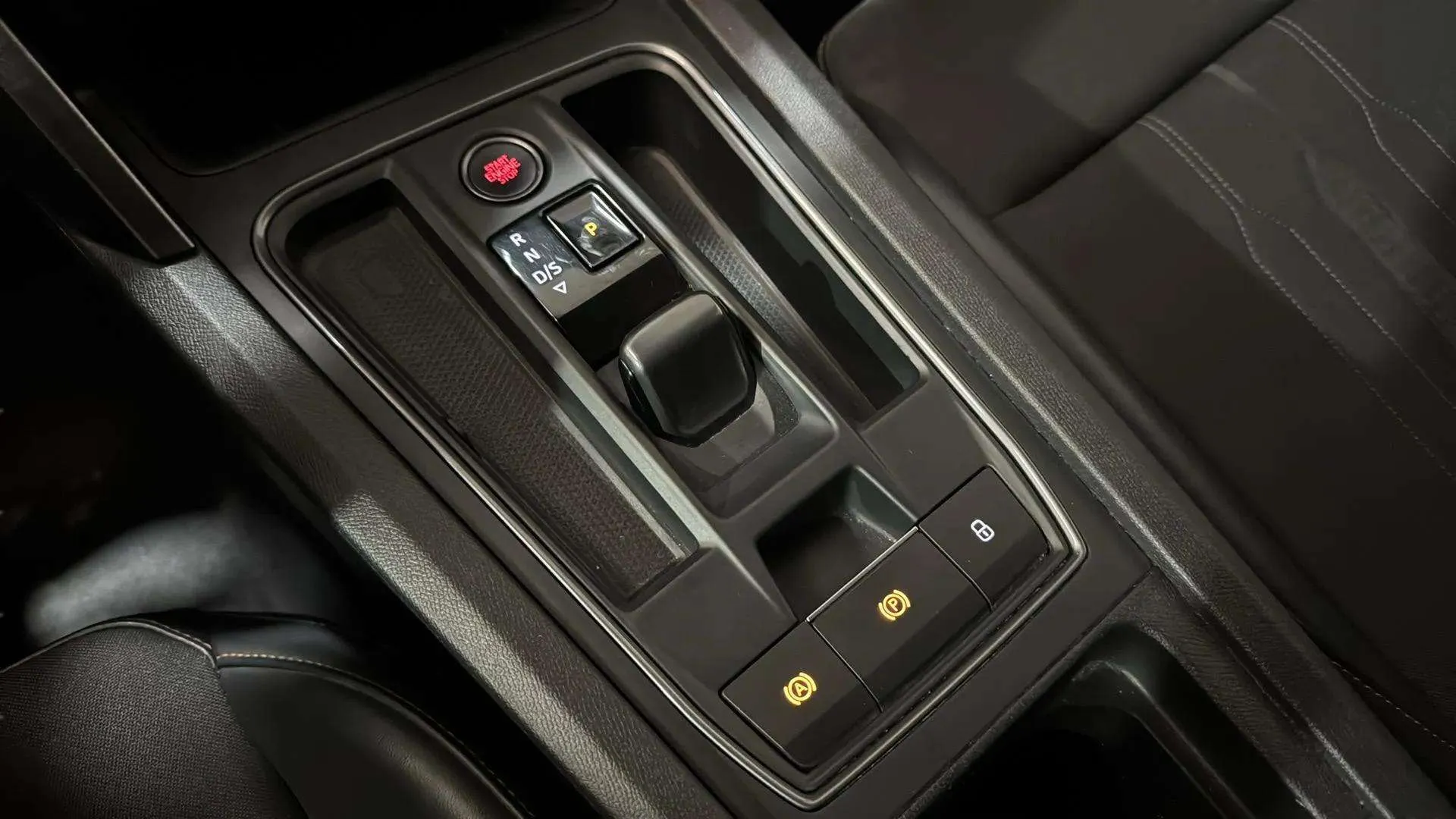 Cupra Formentor 1.5 TSI DSG - foto 19