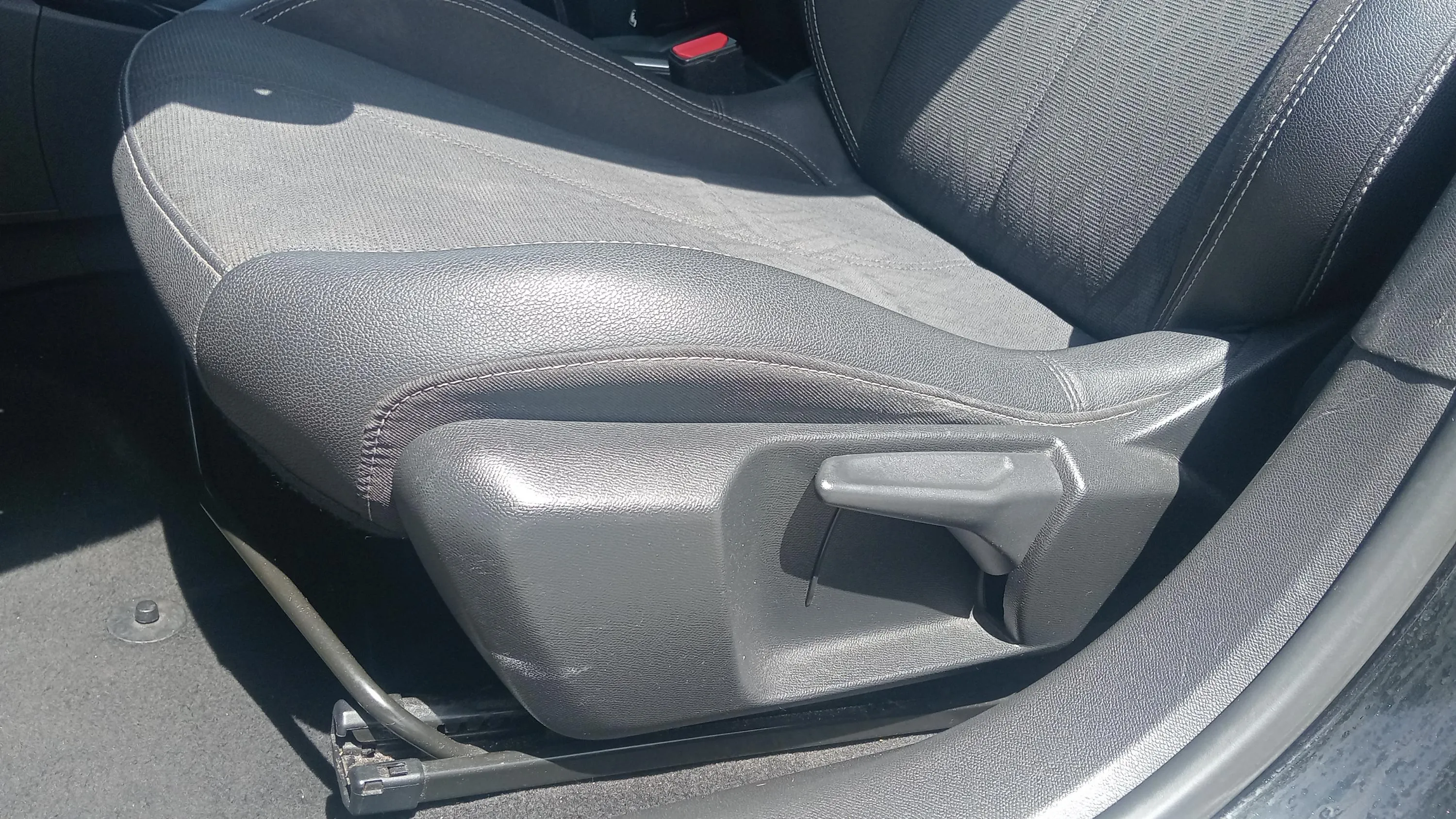 Opel Corsa 1.2T XHL Elegance - foto 22