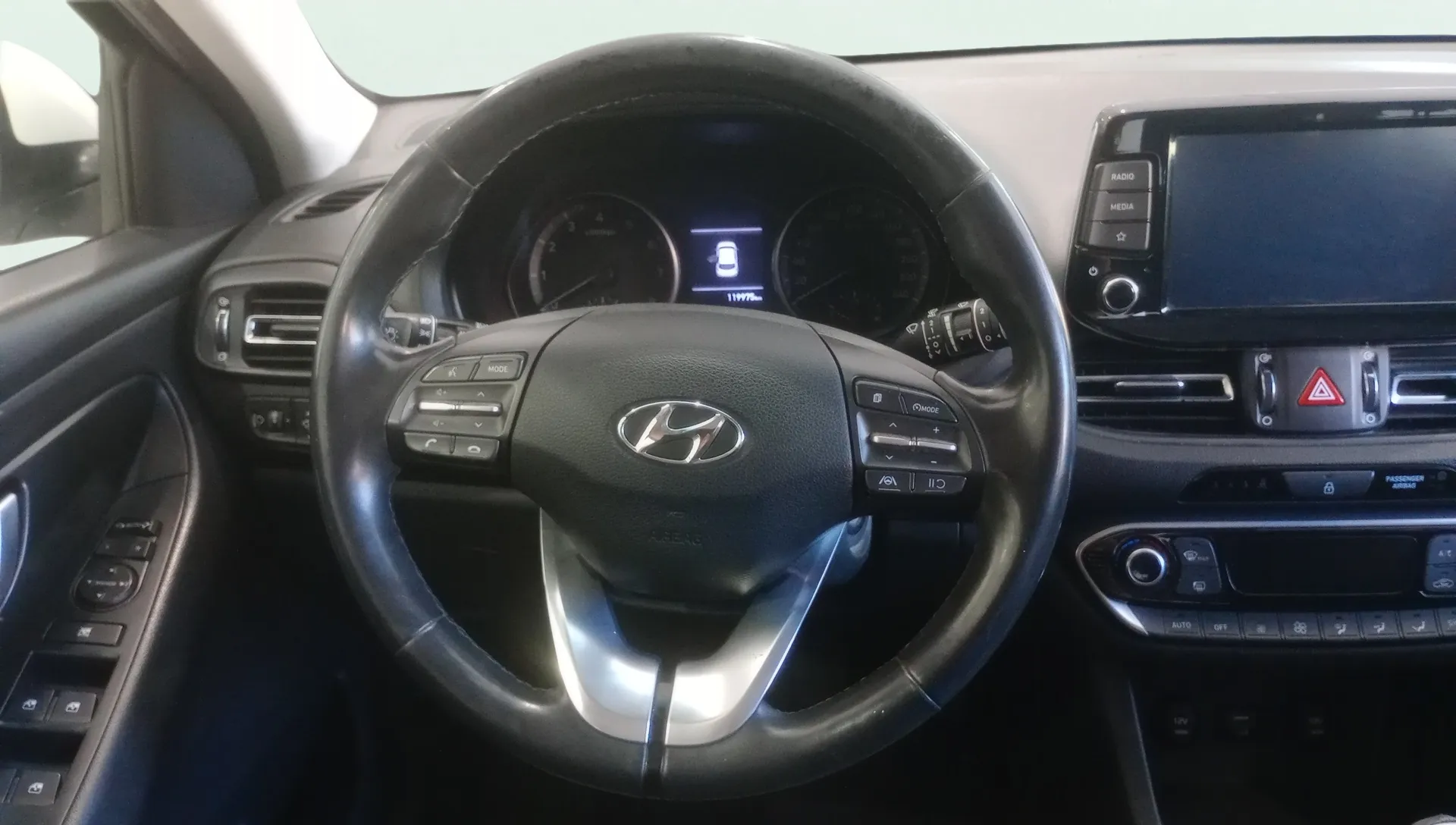 Hyundai i30 1.0 T-GDi 48V Tecno - foto 13