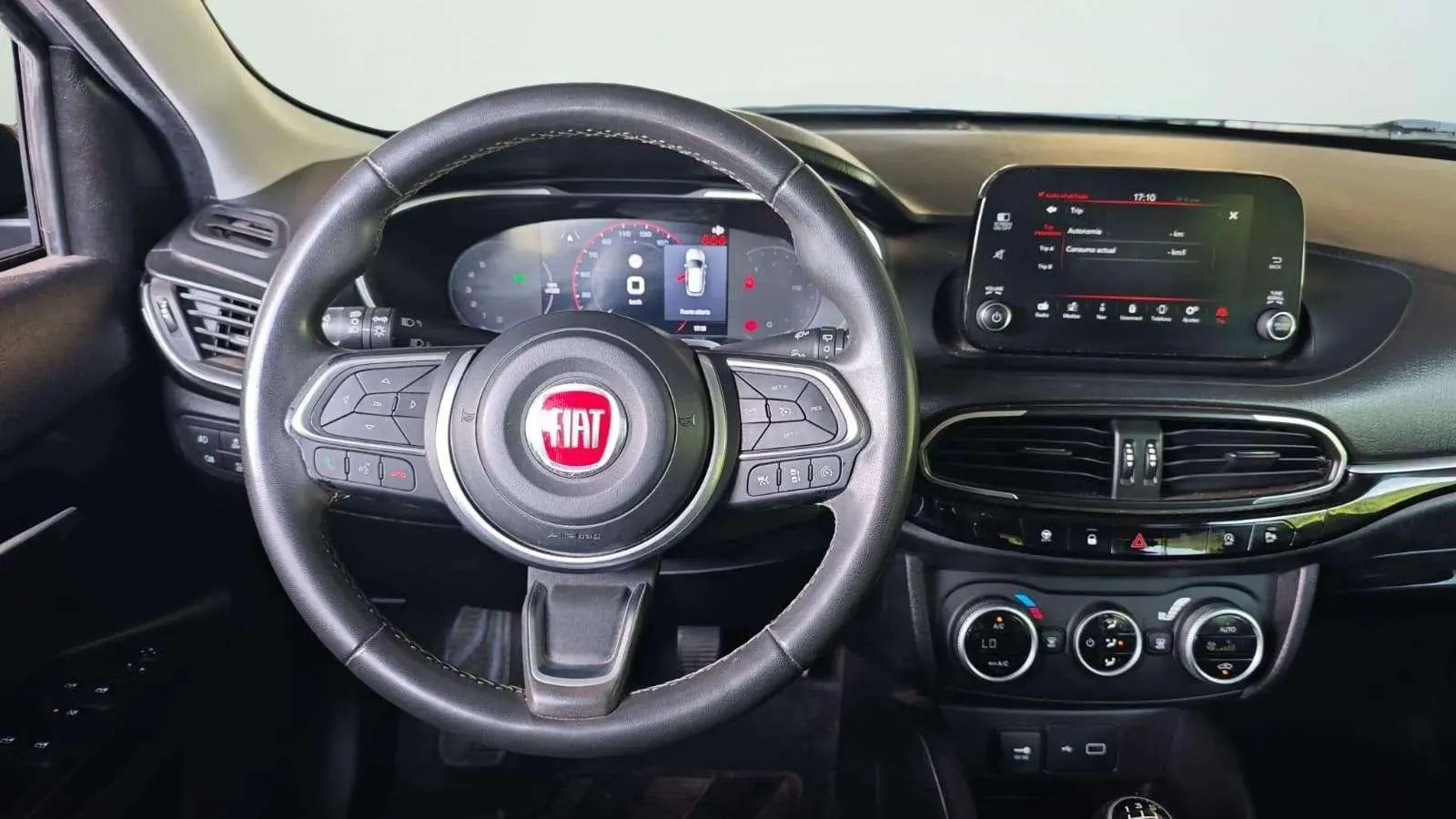 Fiat Tipo City Cross 1.0 - foto 10