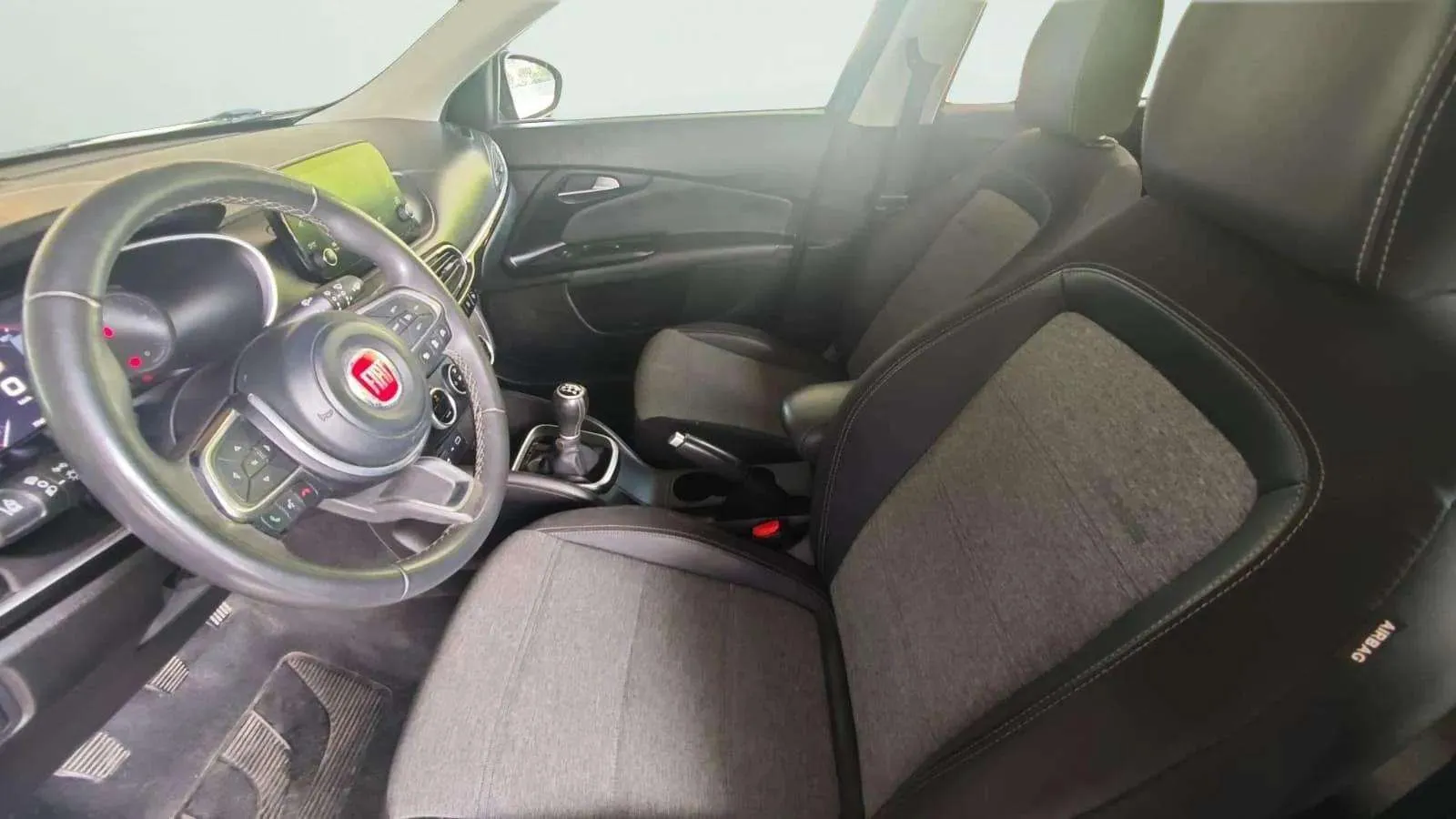 Fiat Tipo City Cross 1.0 - foto 25