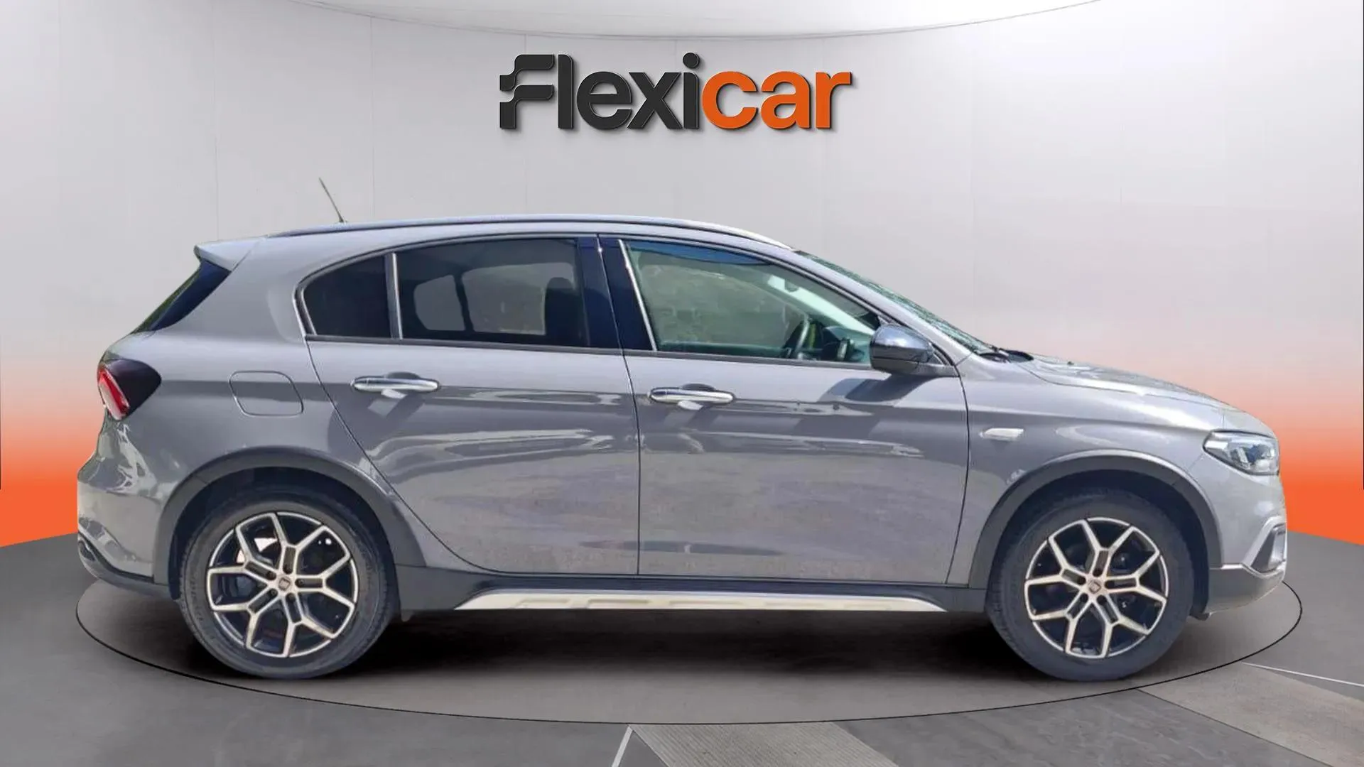 Fiat Tipo City Cross 1.0 - foto 8