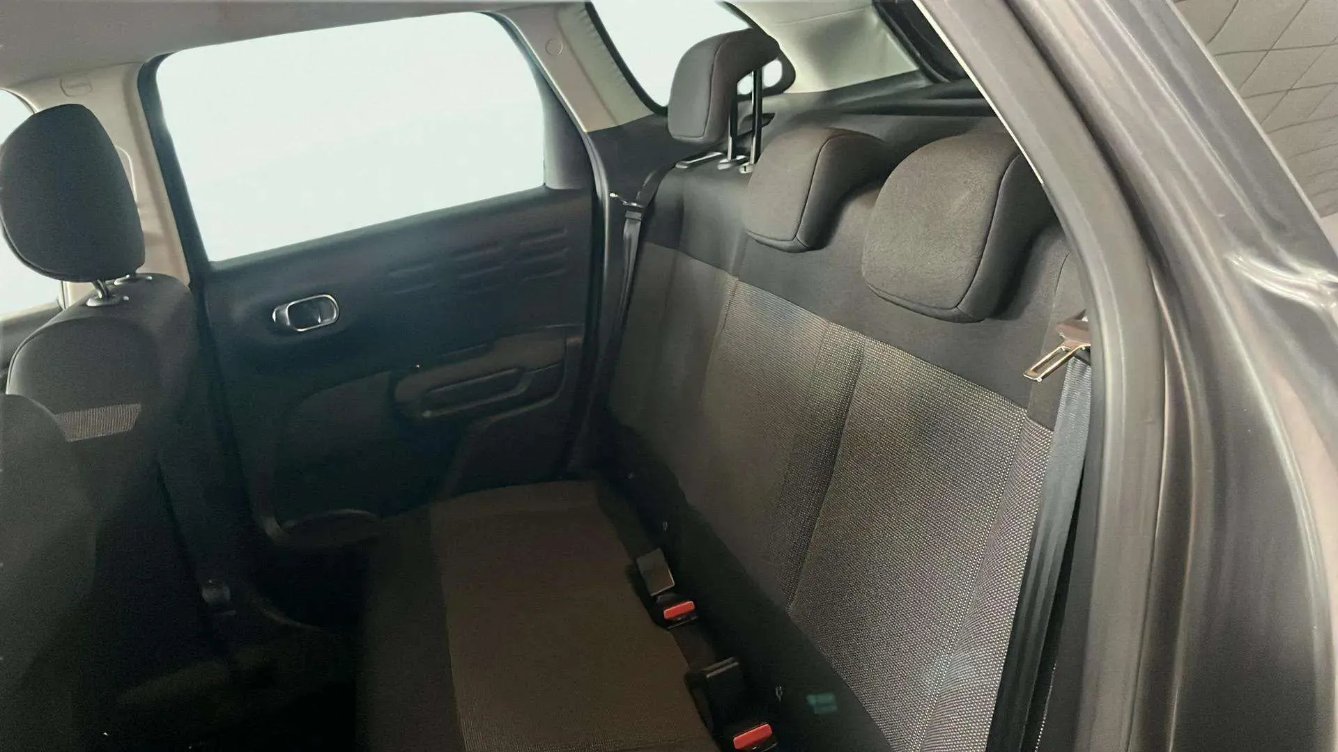 Citroën C3 Aircross PureTech BVM6 YOU - foto 24