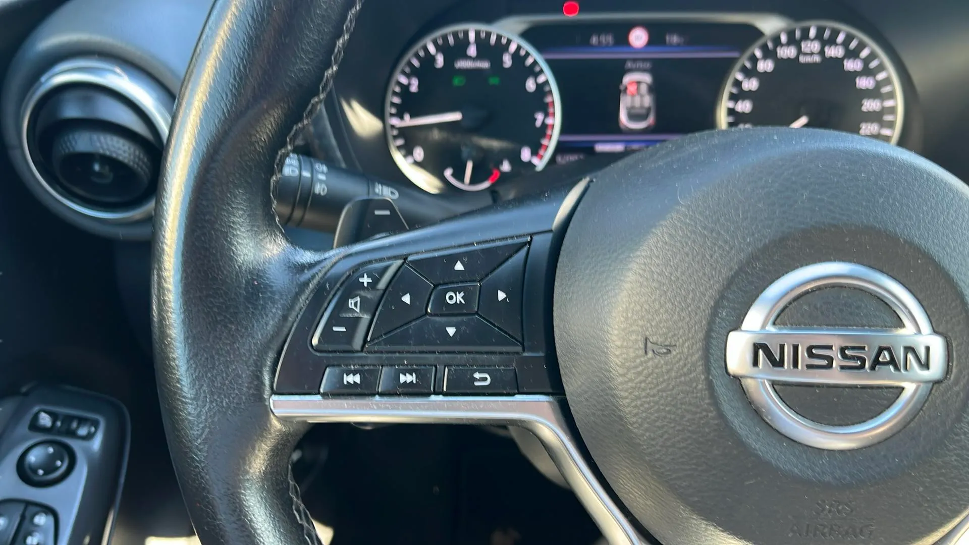 Nissan Juke DIG-T DCT Acenta - foto 13