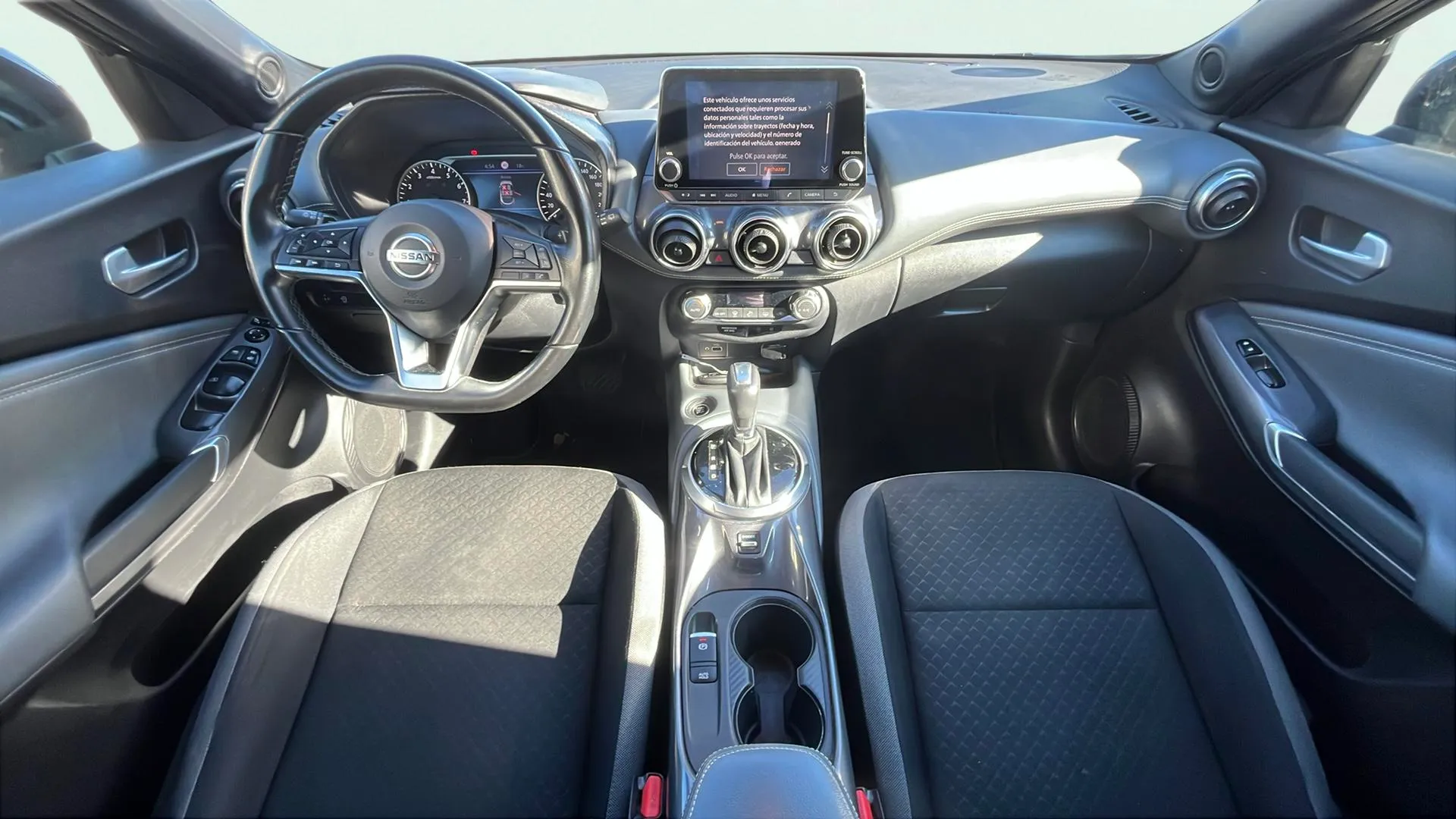 Nissan Juke DIG-T DCT Acenta - foto 16