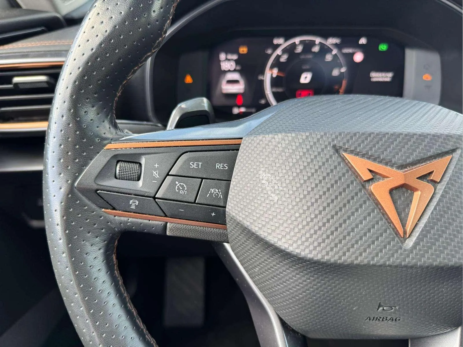 Cupra Formentor 1.5 TSI DSG - foto 13