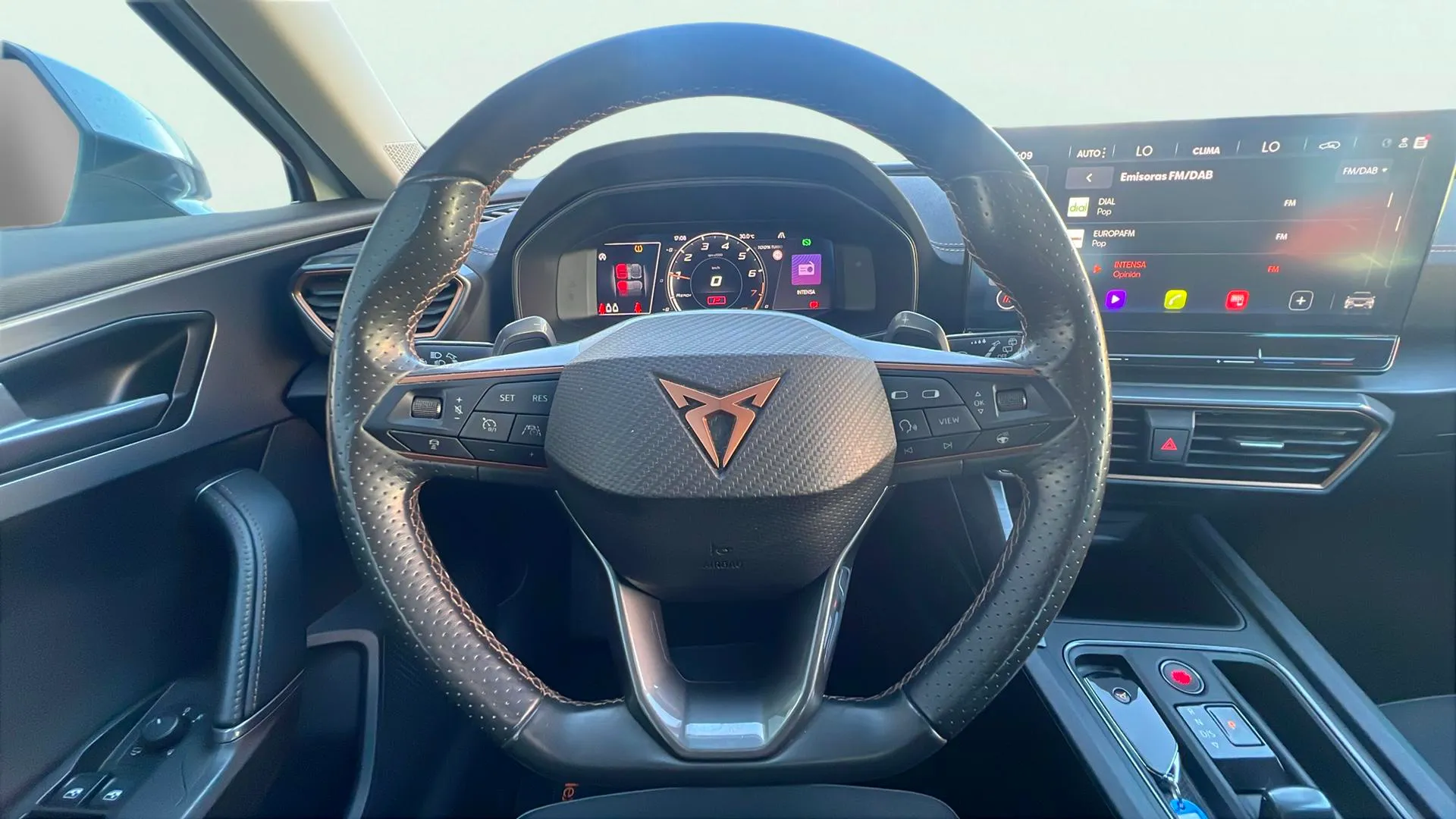 Cupra Formentor 1.5 TSI - foto 12