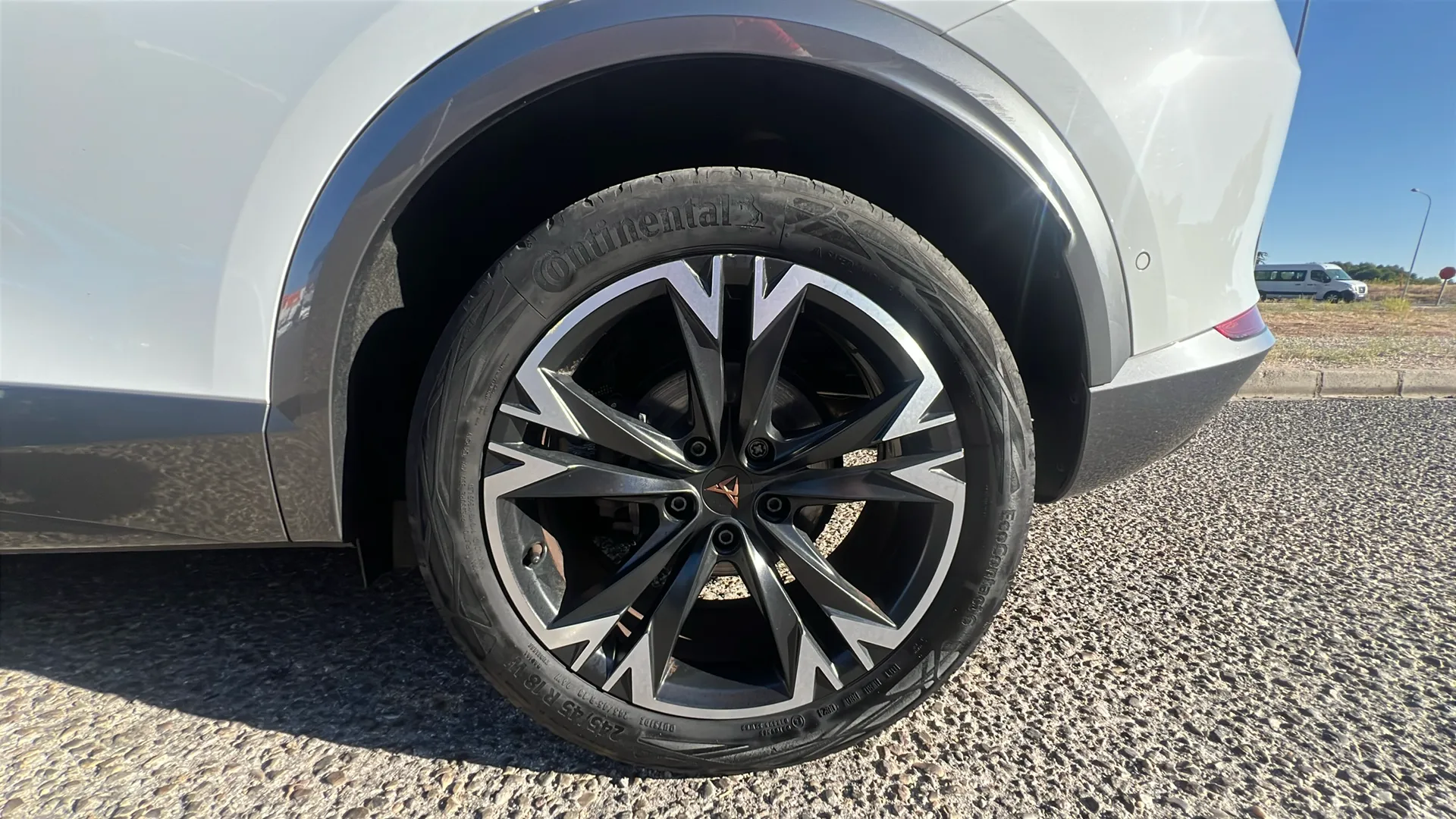 Cupra Formentor 1.5 TSI - foto 16