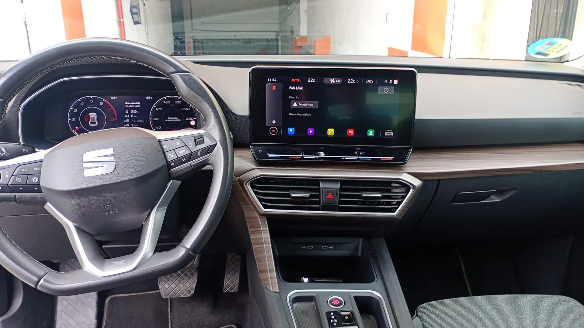 SEAT León 1.5 eTSI DSG-7 Xcellence - foto 8