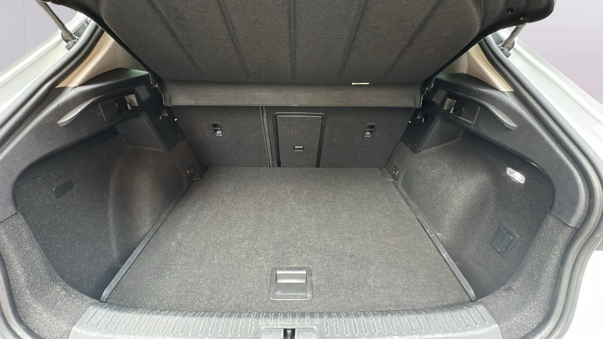 Cupra Formentor 1.5 TSI DSG - foto 9