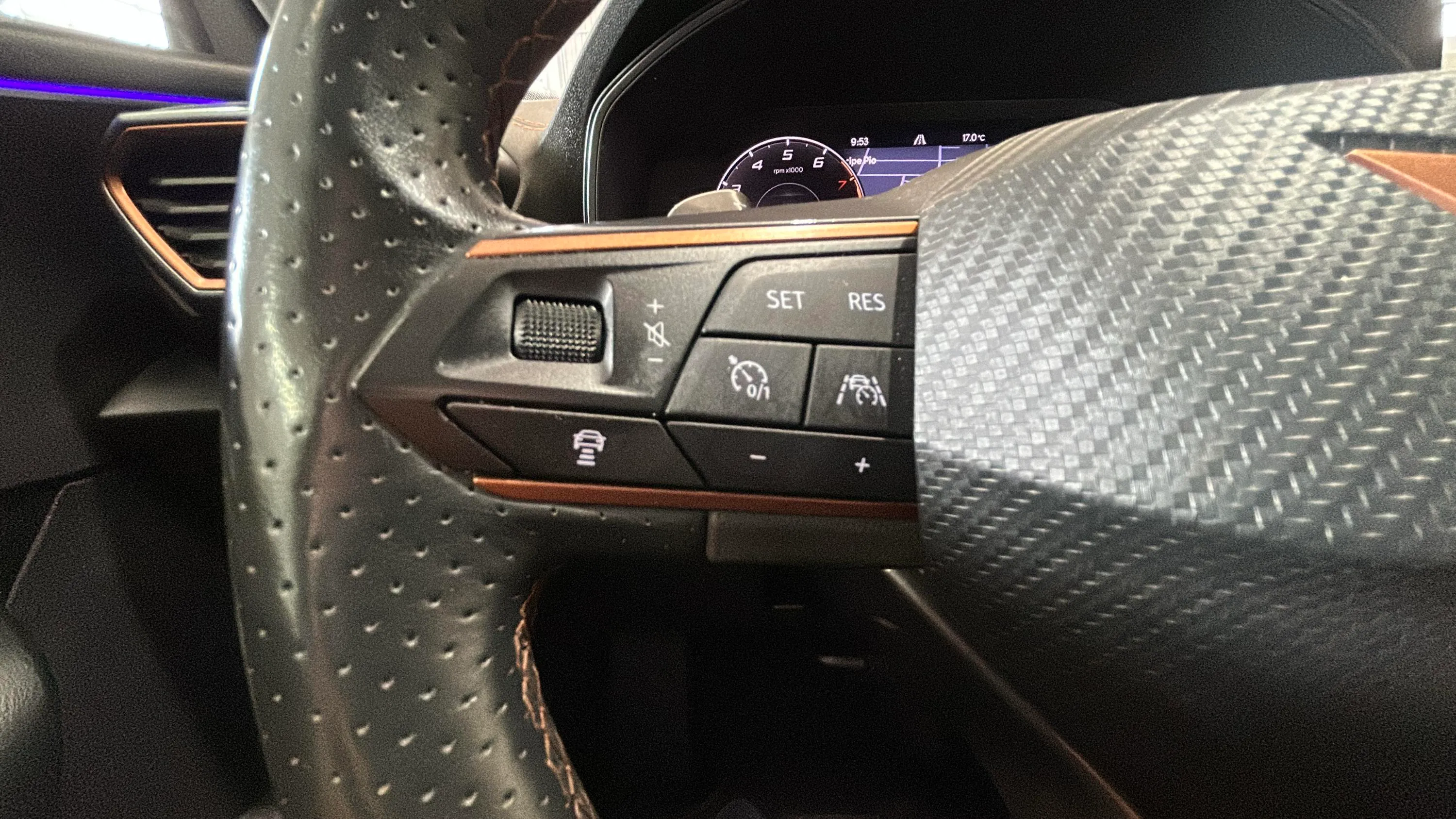 Cupra Formentor 1.5 TSI - foto 19