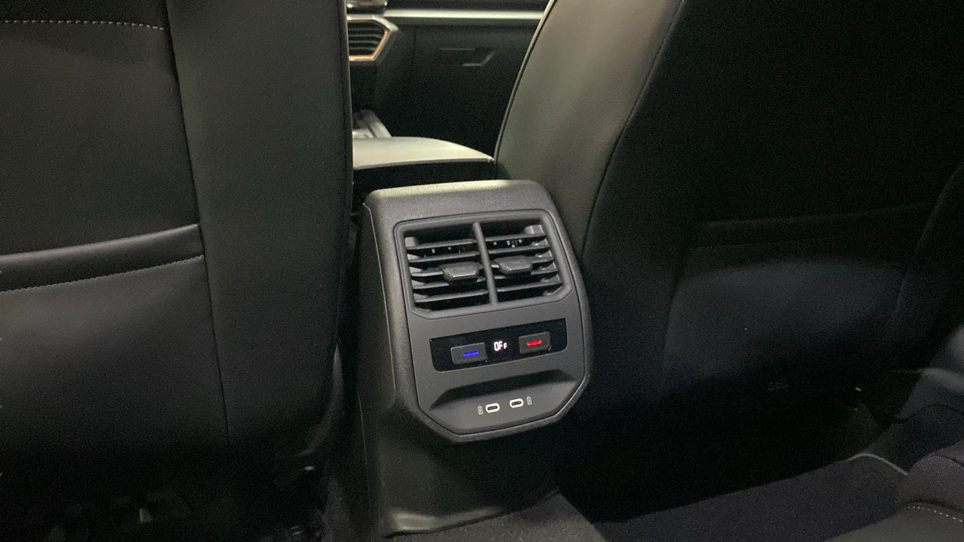 Cupra Formentor 1.5 TSI - foto 18