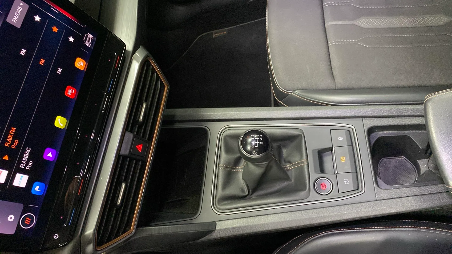 Cupra Formentor 1.5 TSI - foto 17