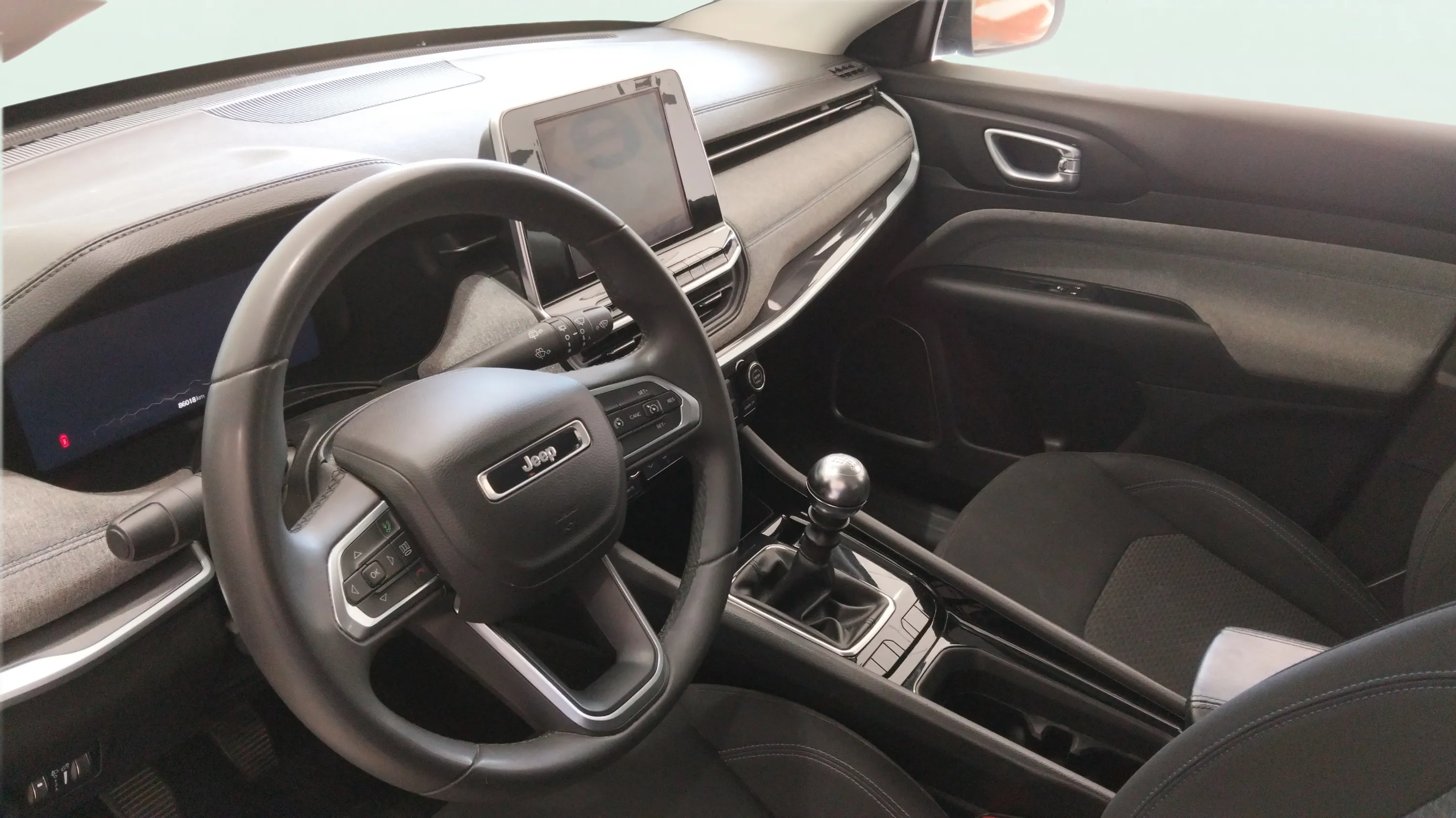 Jeep Compass 1.3 Gse T4 Longitude FWD - foto 7