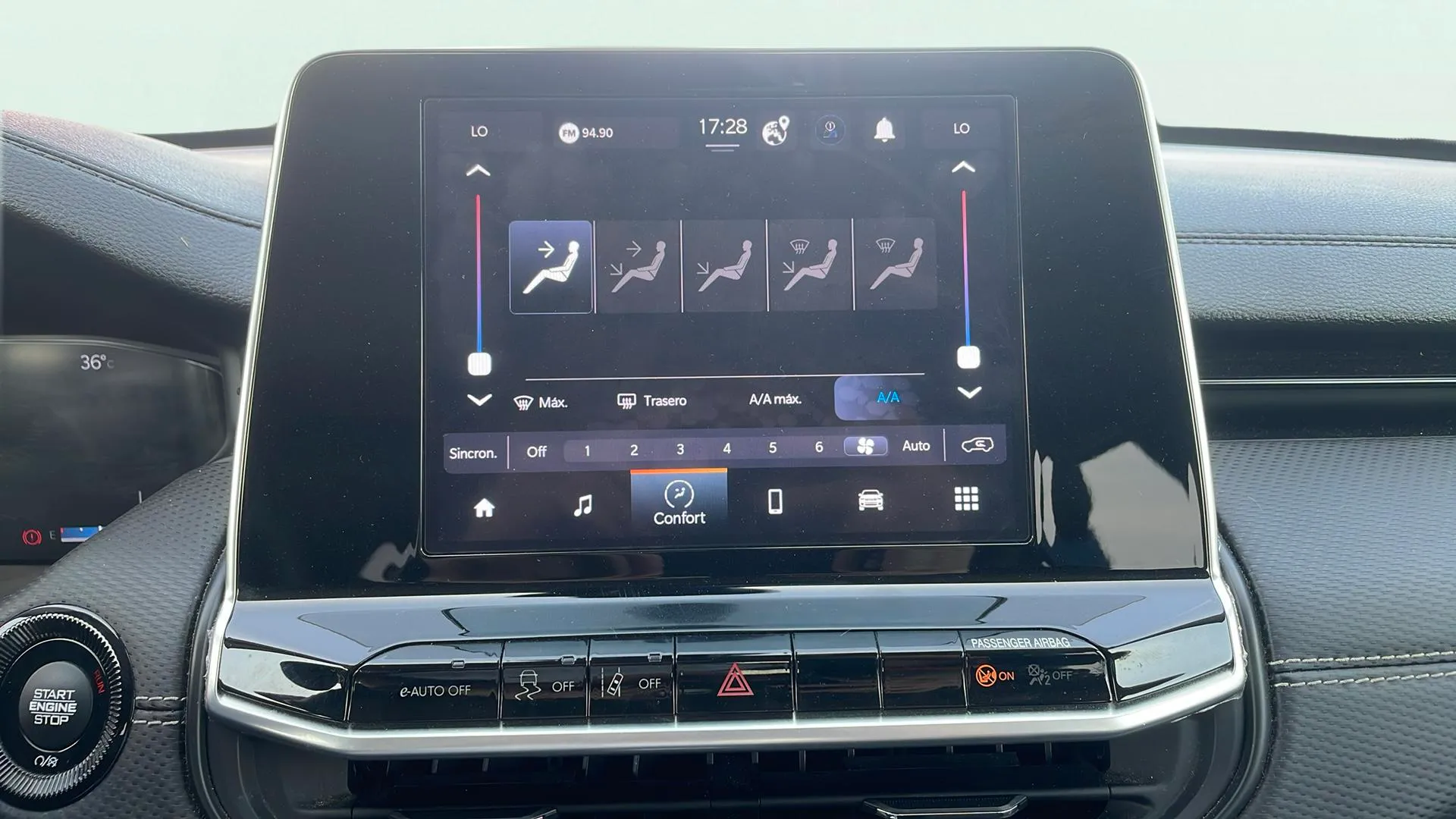Jeep Compass eHybrid 1.5 MHEV Night Eagle Dct - foto 26