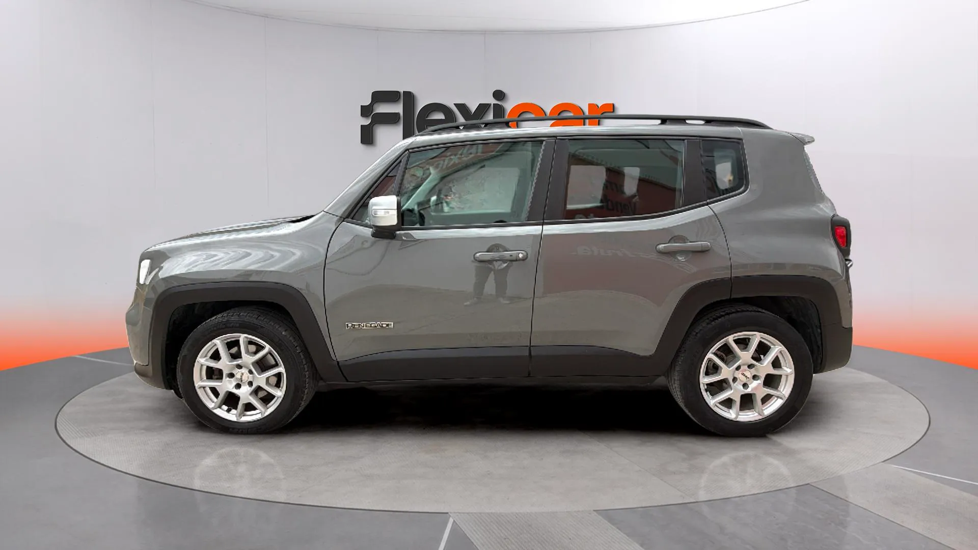 Jeep Renegade Limited eHybrid 1.5 ATX - foto 5