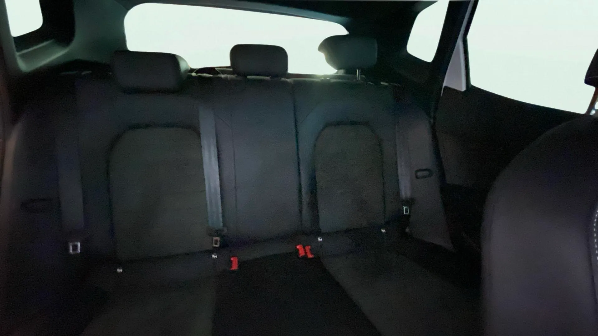 SEAT Arona 1.5 TSI DSG Special Edition - foto 27