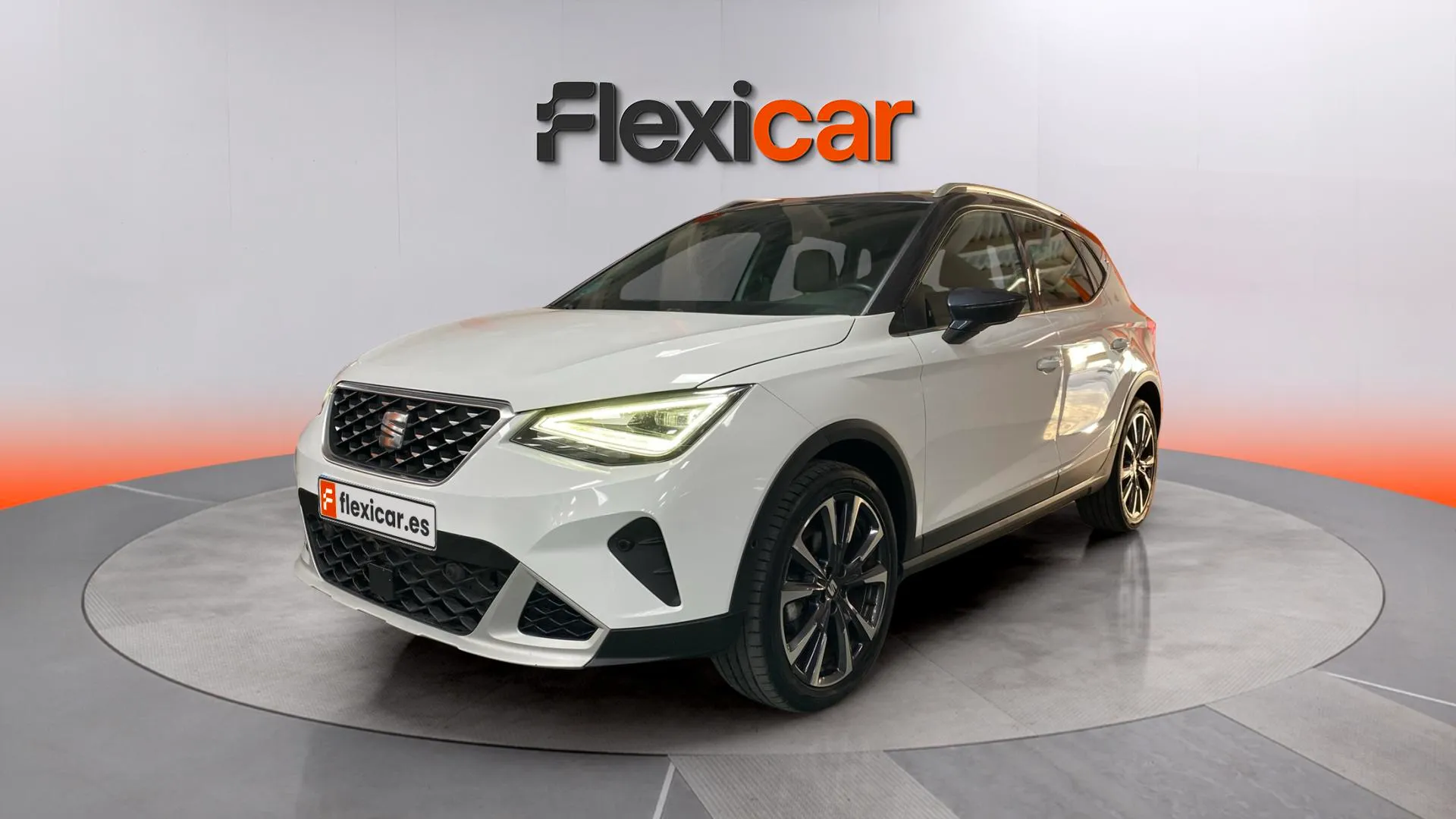 SEAT Arona 1.5 TSI DSG Special Edition - foto 2