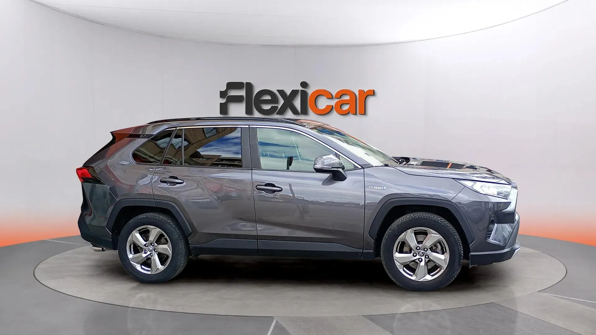 Toyota RAV4 2.5l 220H Advance - foto 4