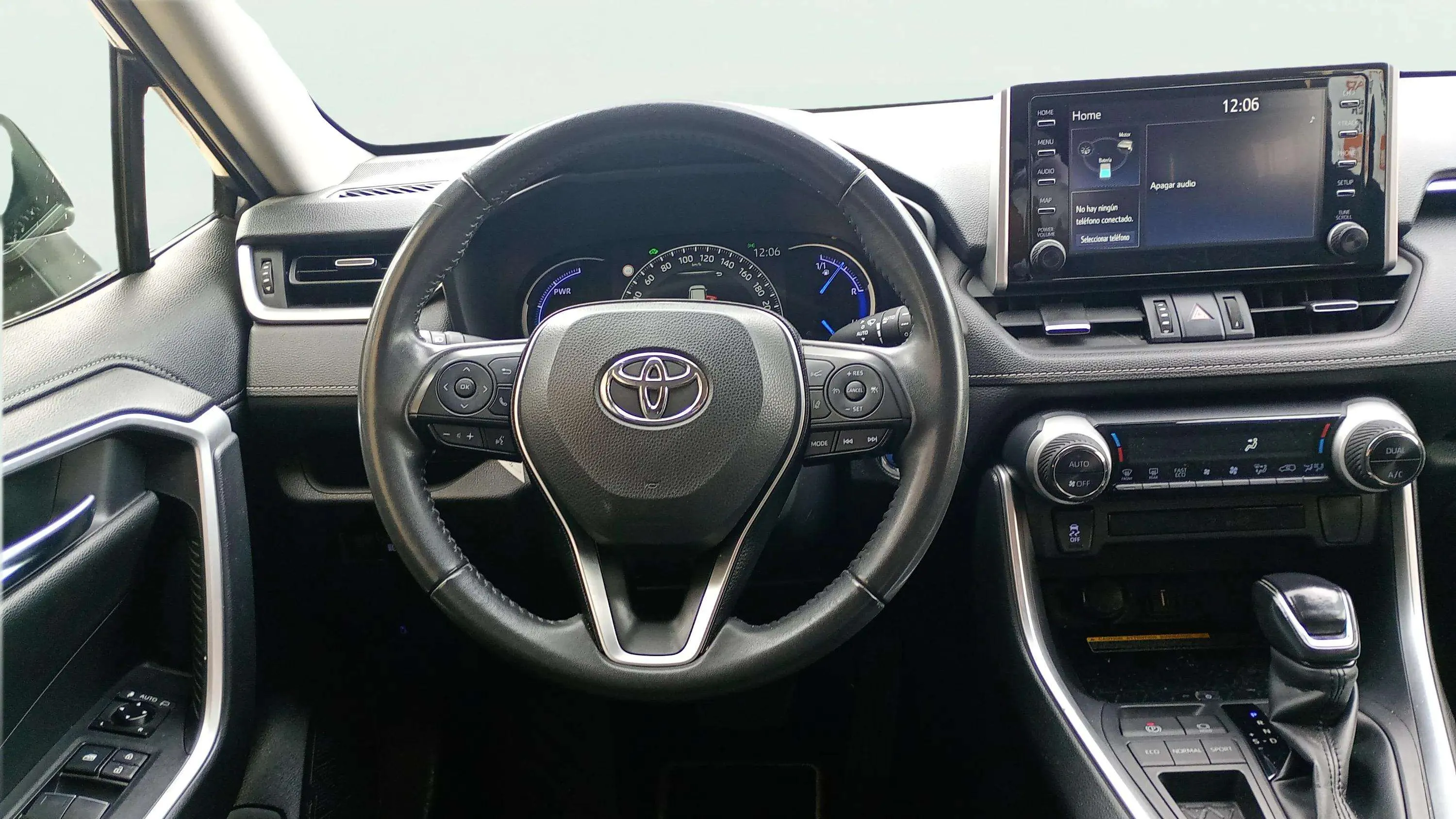 Toyota RAV4 2.5l 220H Advance - foto 5