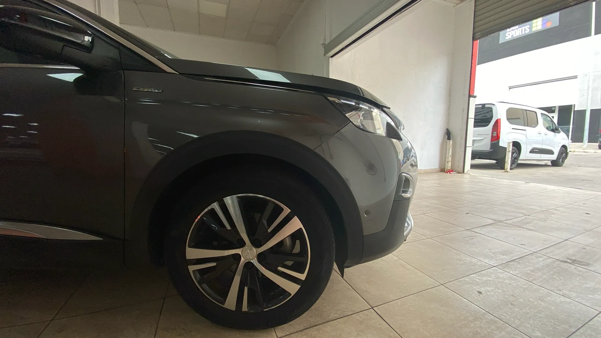 Peugeot 5008 Active BlueHDi EAT8 - foto 14