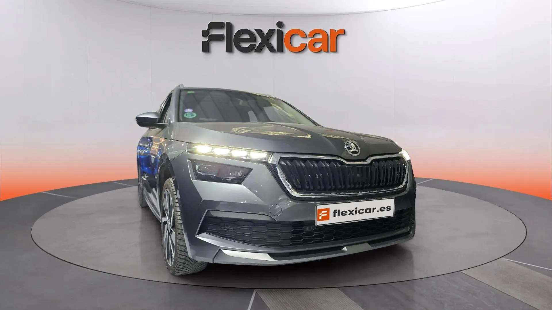 Škoda Kamiq 1.0 TSI DSG Sport - foto 2