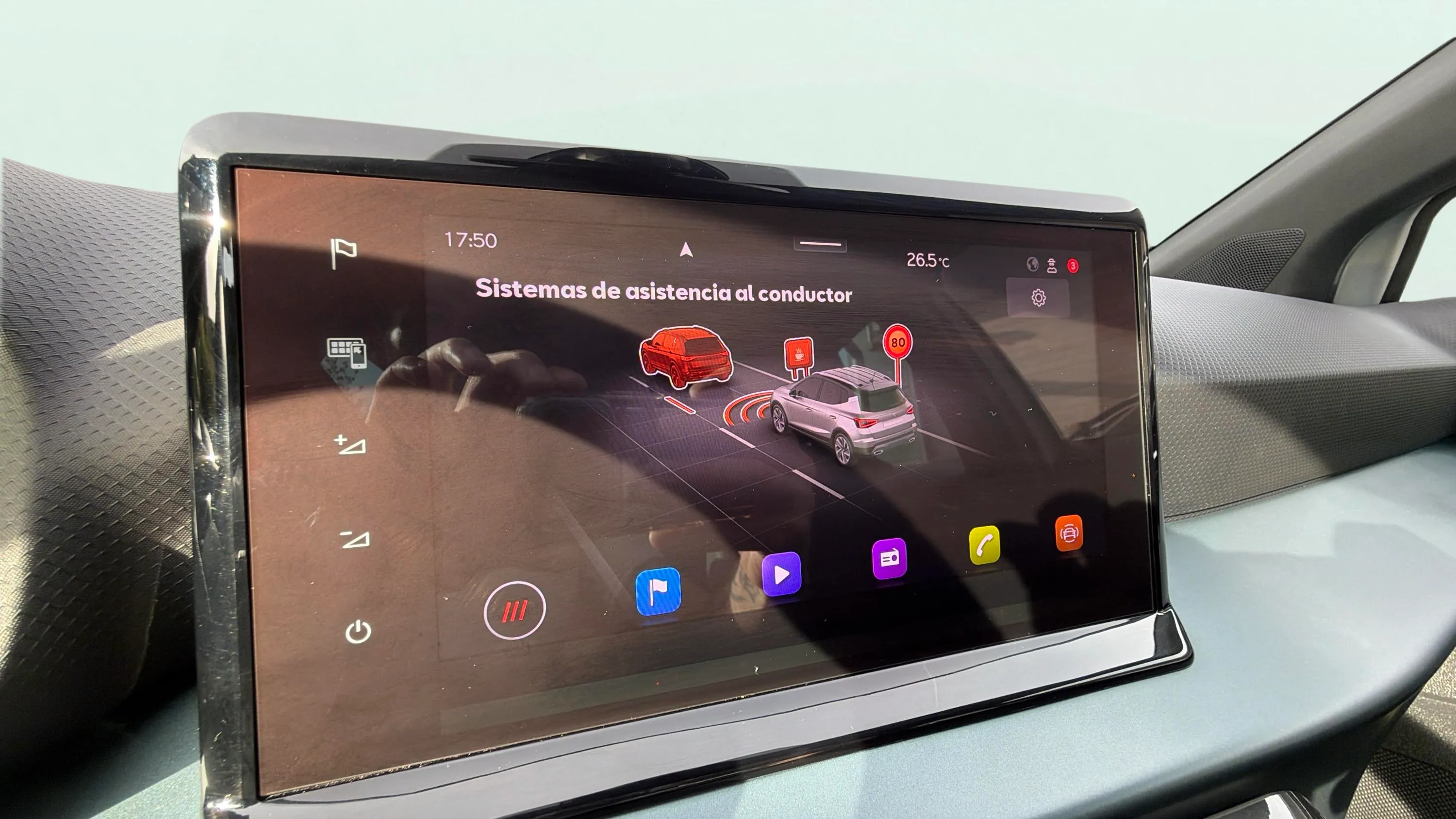 SEAT Arona 1.5 TSI DSG Special Edition - foto 29