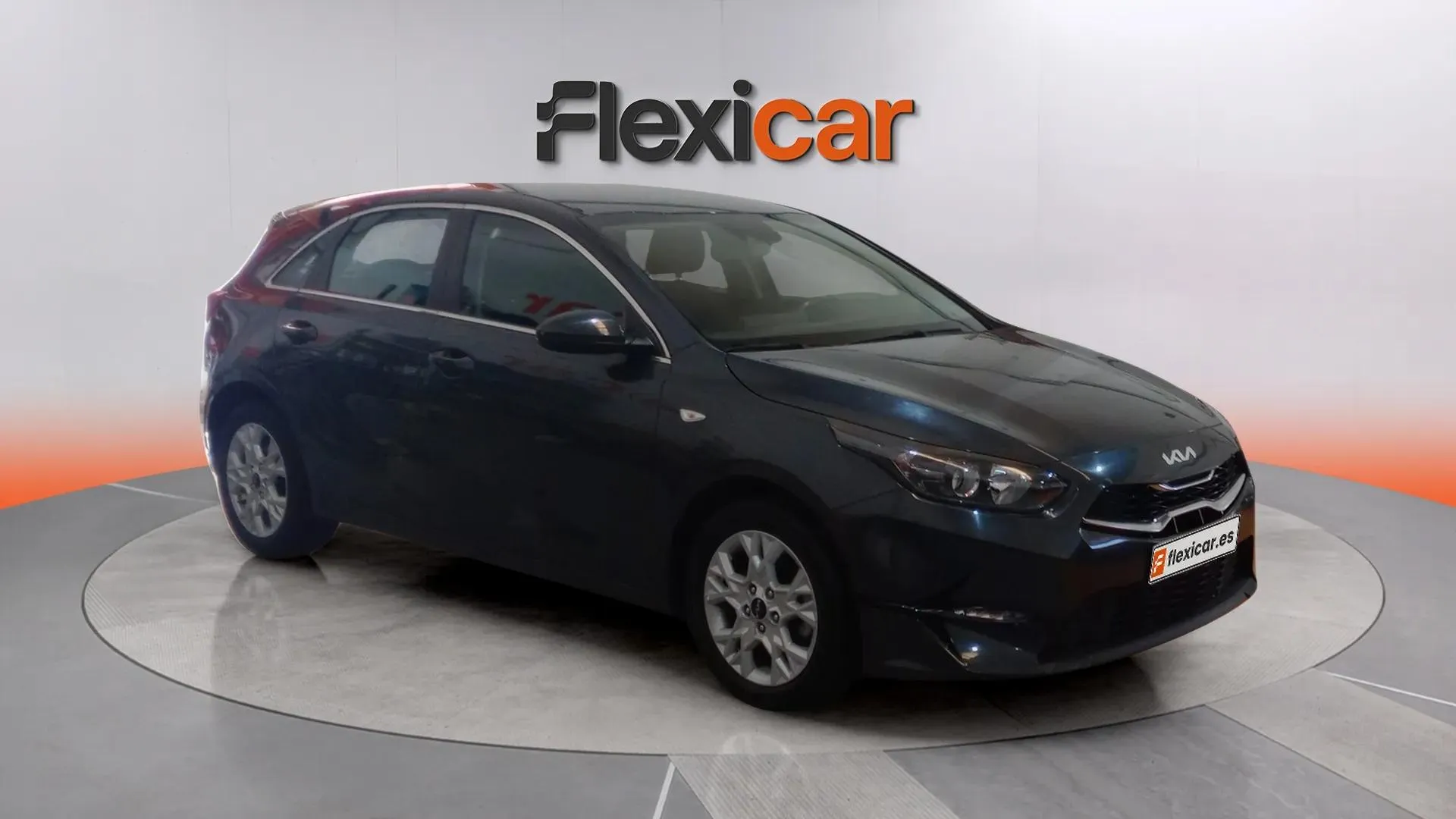 Kia Ceed 1.6 MHEV iMT Drive - foto 1