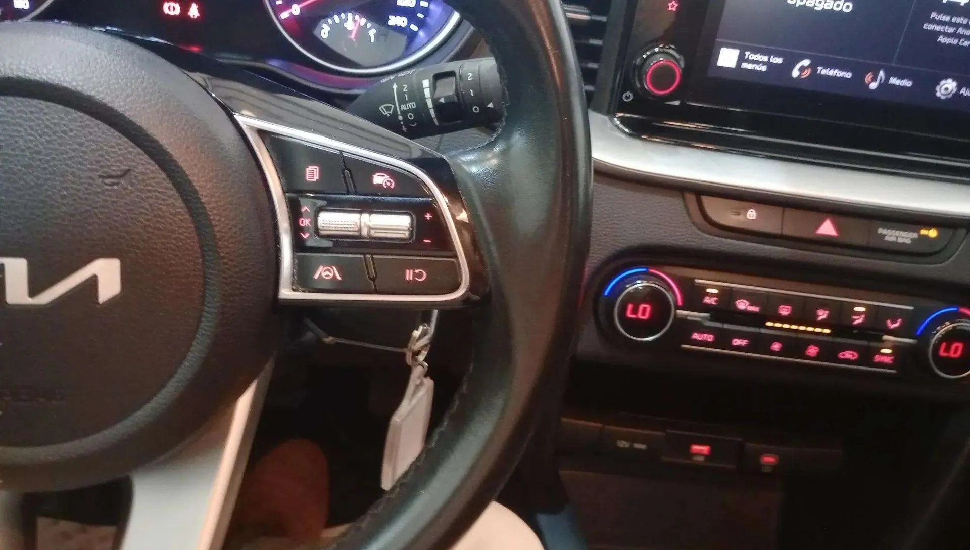 Kia Ceed 1.6 MHEV iMT Drive - foto 8