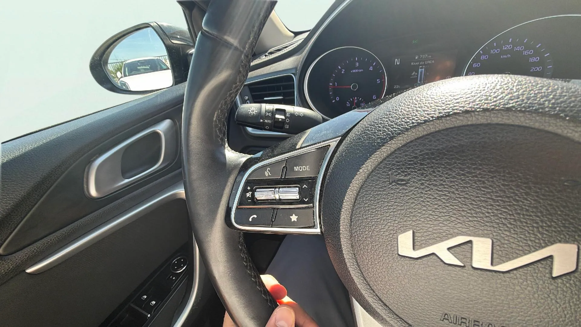 Kia Ceed 1.6 MHEV iMT Concept - foto 19