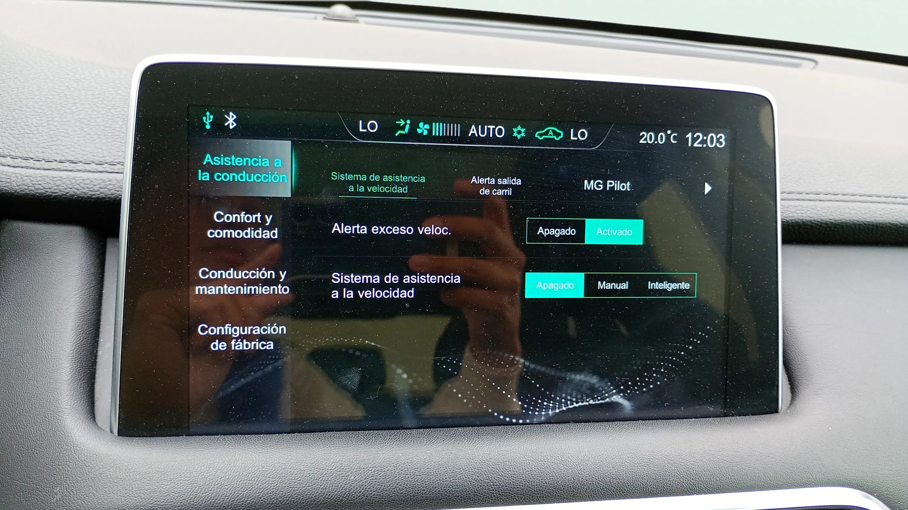 MG HS 1.5T-GDI PHEV Comfort - foto 12