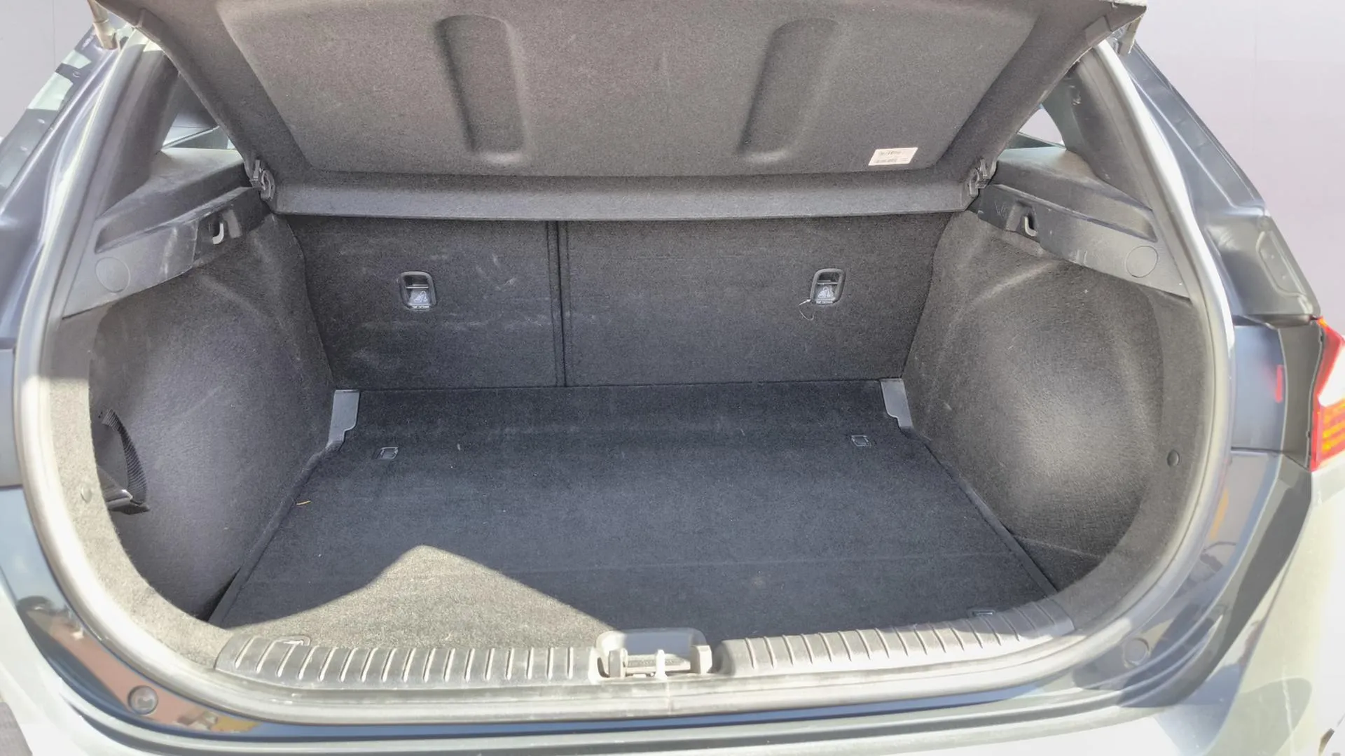 Kia Ceed 1.6 MHEV iMT Drive - foto 6