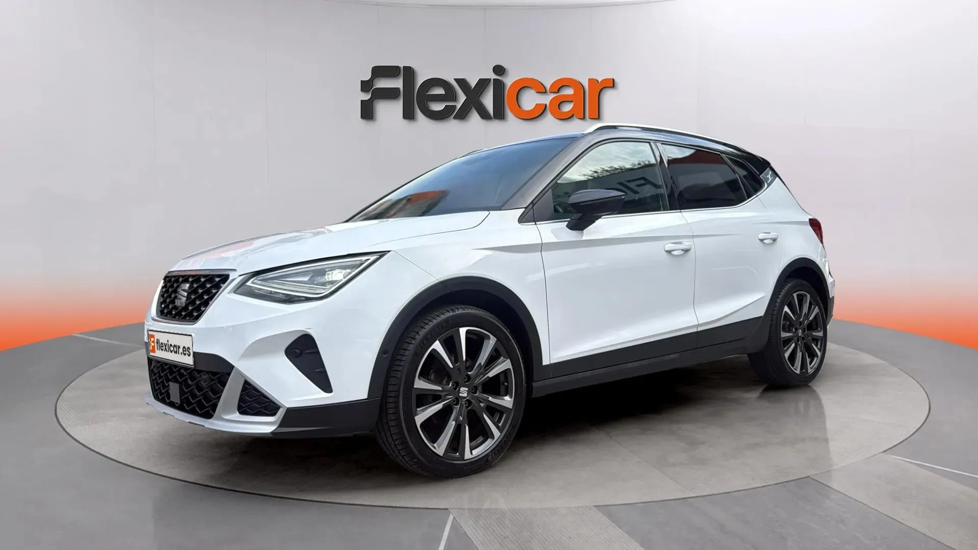 SEAT Arona 1.5 TSI DSG Special Edition - foto 3