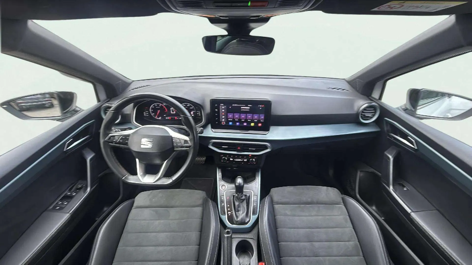 SEAT Arona 1.5 TSI DSG Special Edition - foto 9