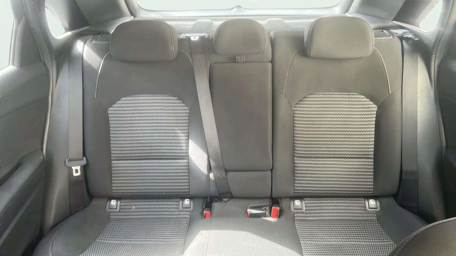 Kia Ceed 1.6 MHEV iMT Drive - foto 26