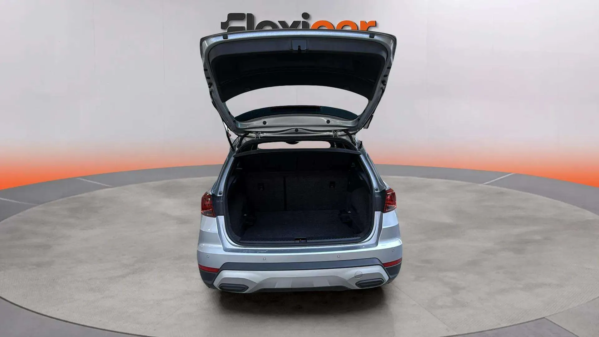 SEAT Arona 1.5 TSI DSG Special Edition - foto 8