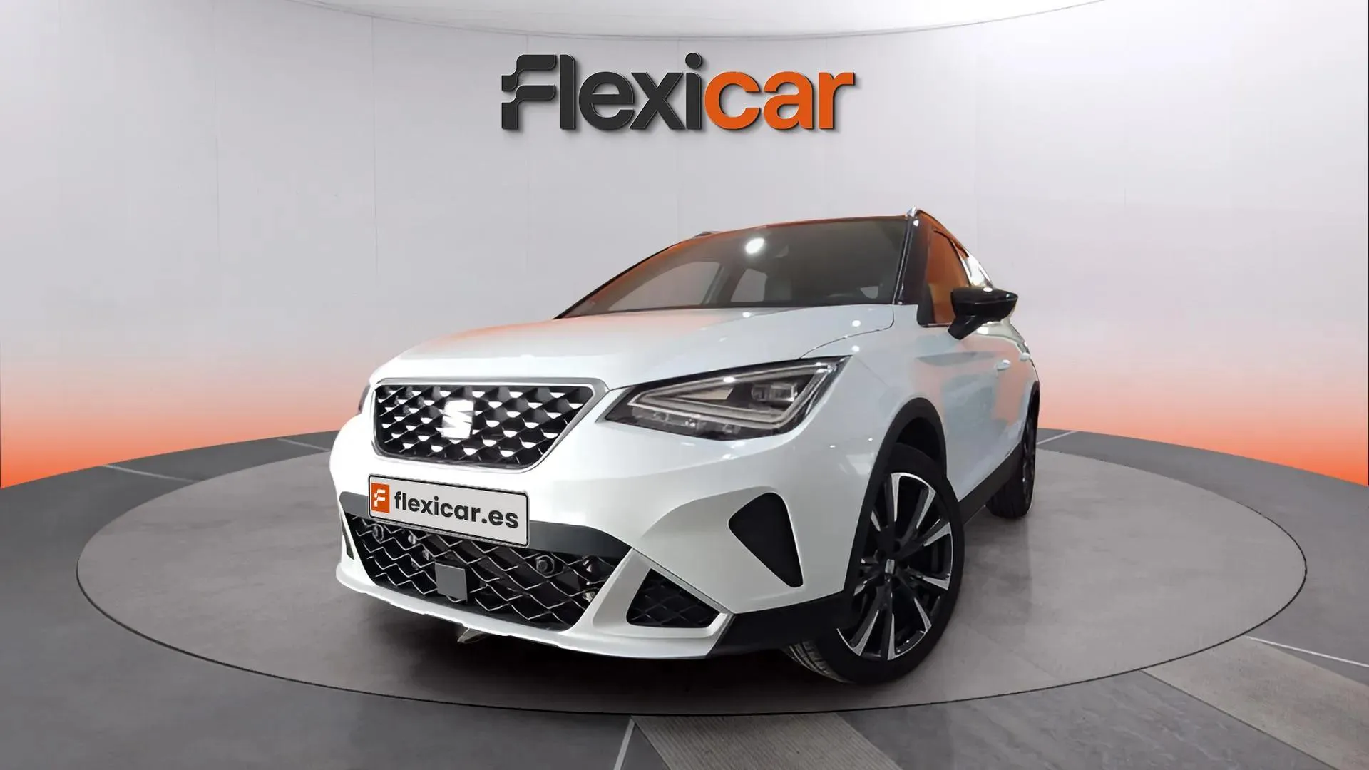 SEAT Arona 1.5 TSI DSG Special Edition - foto 3