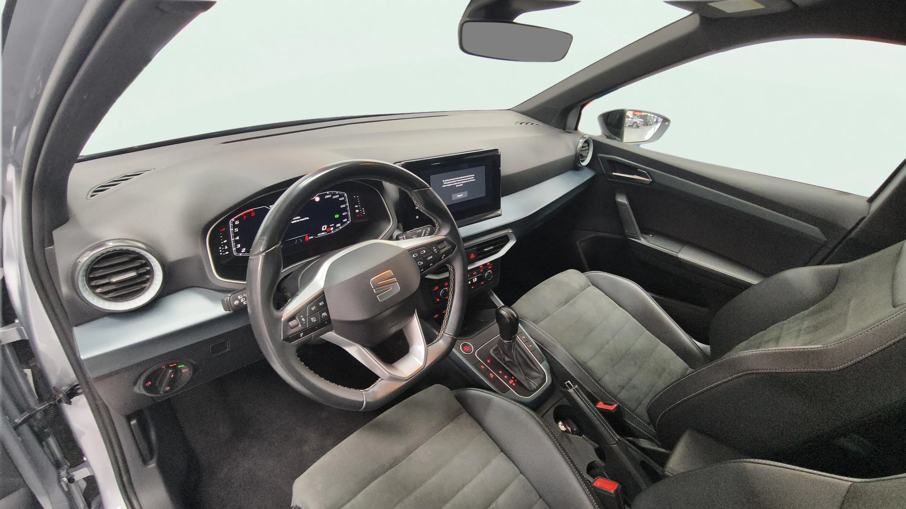 SEAT Arona 1.5 TSI DSG Xperience Special Ed - foto 8