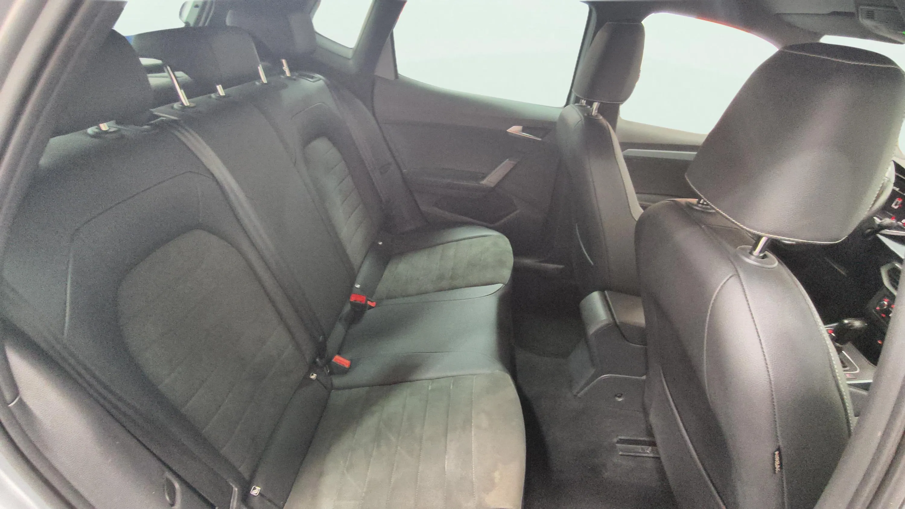 SEAT Arona 1.5 TSI DSG Xperience Special Ed - foto 13