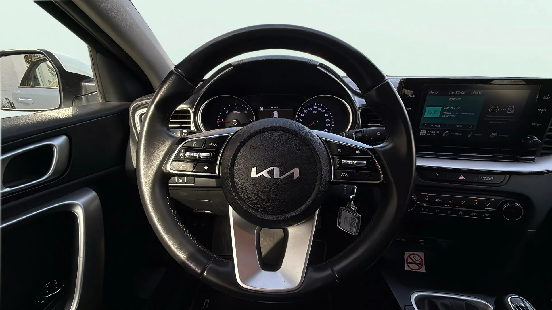 Kia Ceed 1.6 MHEV iMT Drive - foto 10