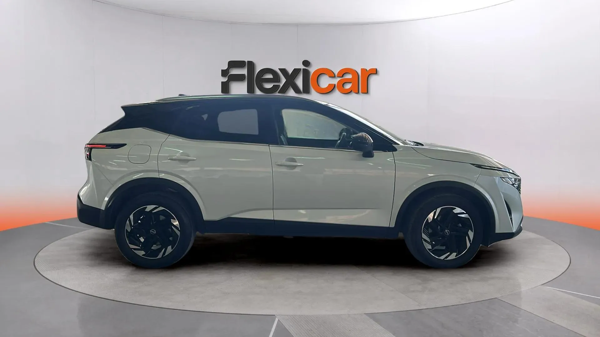 Nissan Qashqai DIG-T N-Connecta - foto 5