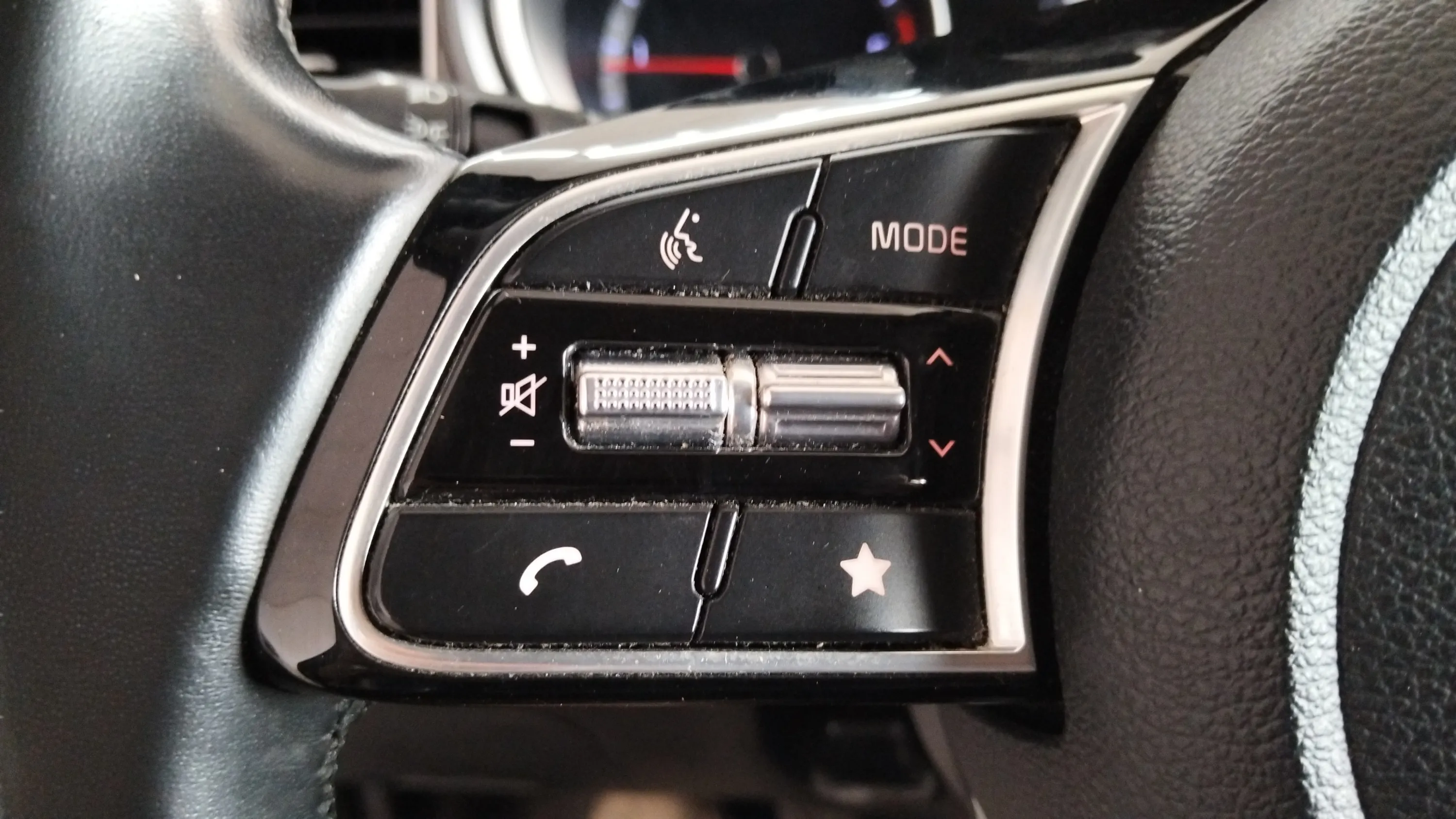 Kia Ceed 1.6 MHEV iMT Drive - foto 19