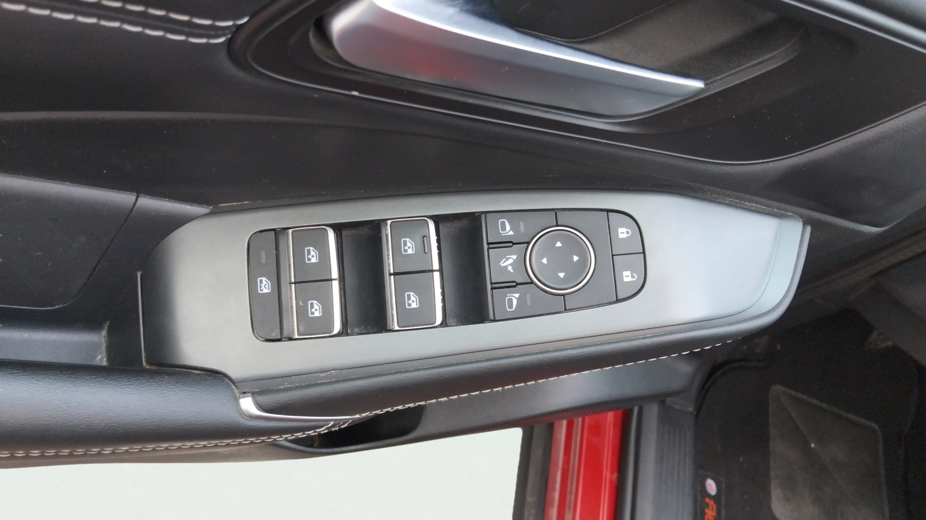 Nissan Qashqai DIG-T N-Connecta - foto 20