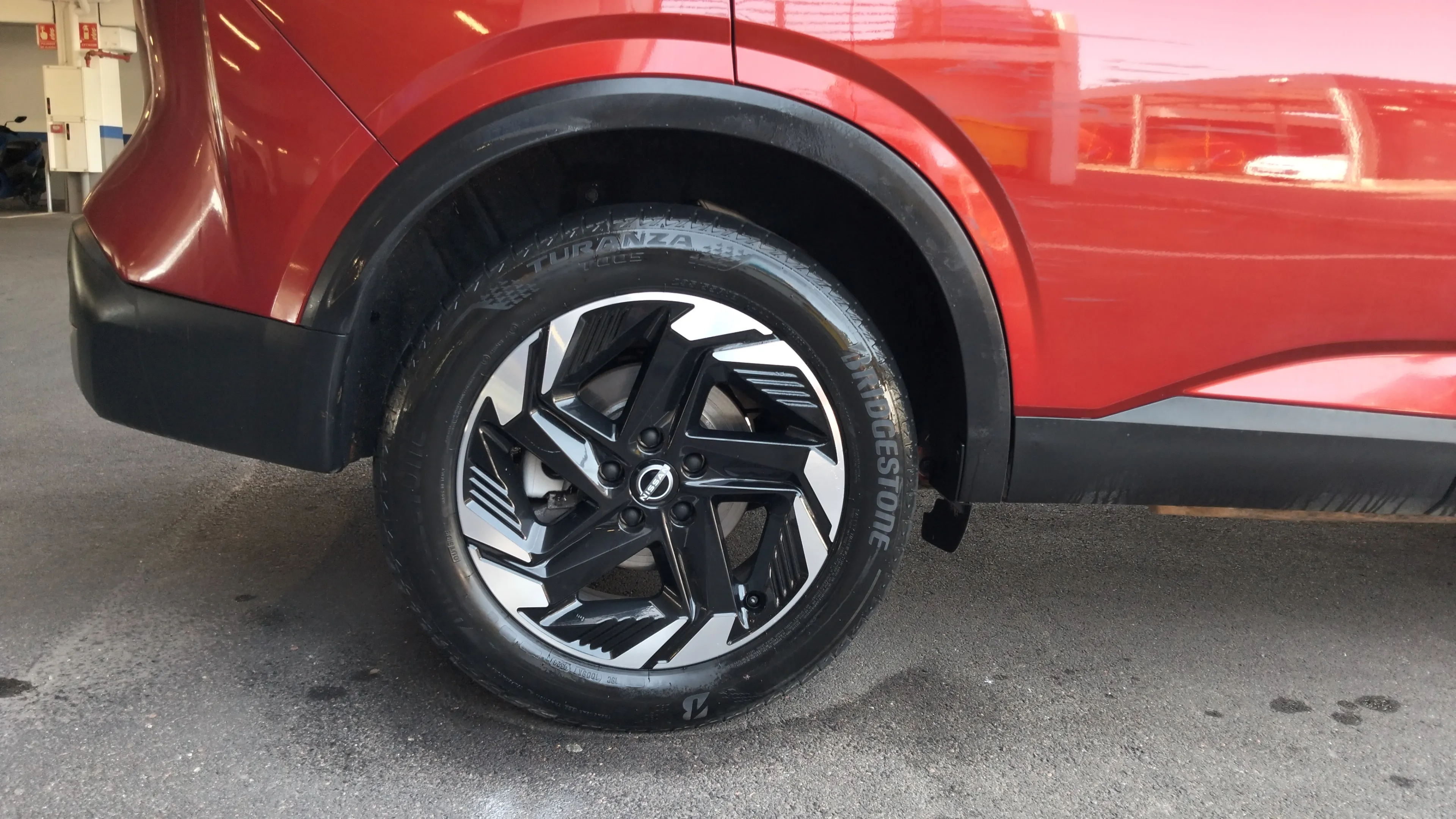 Nissan Qashqai DIG-T N-Connecta - foto 9