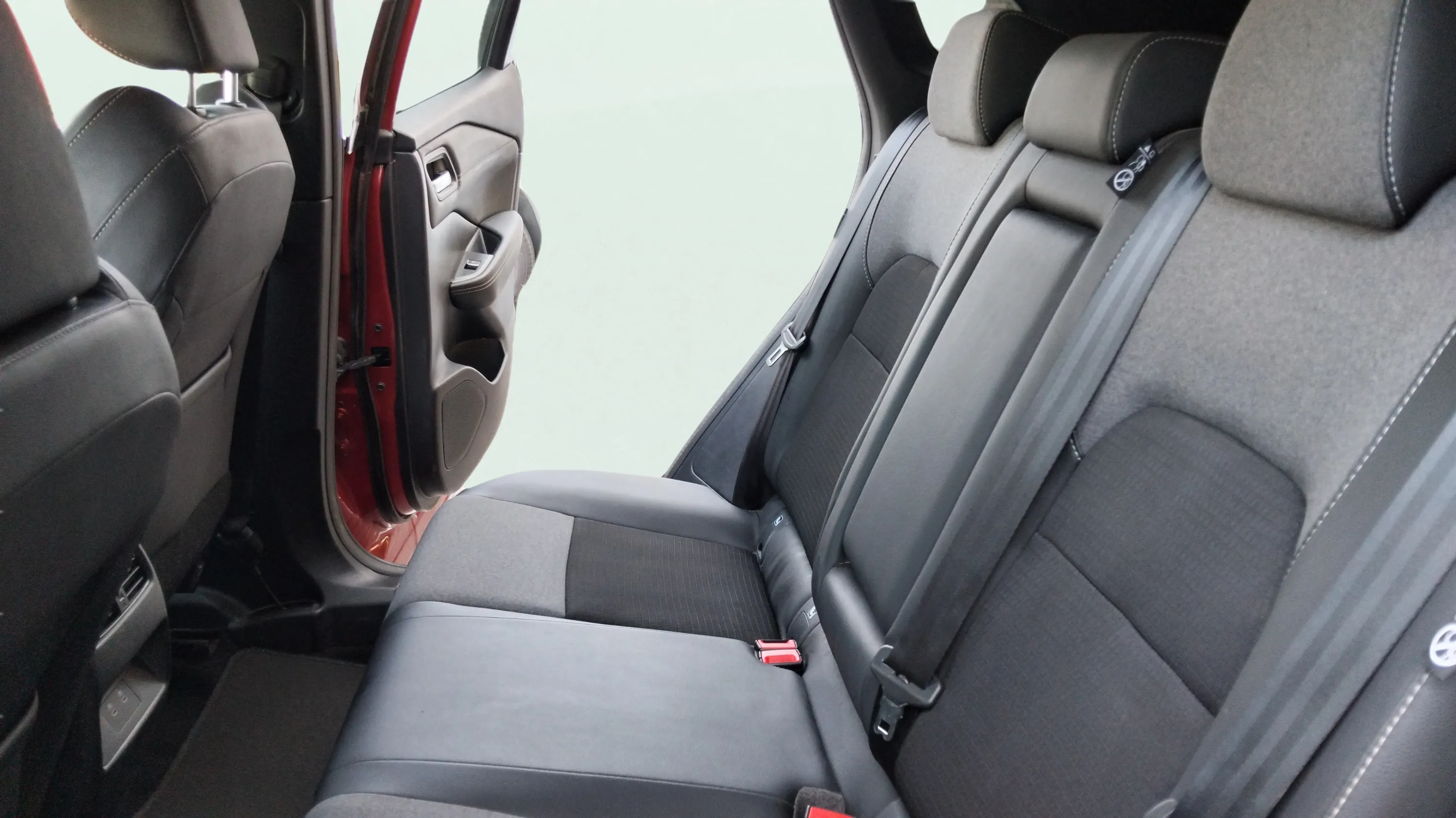 Nissan Qashqai DIG-T N-Connecta - foto 17