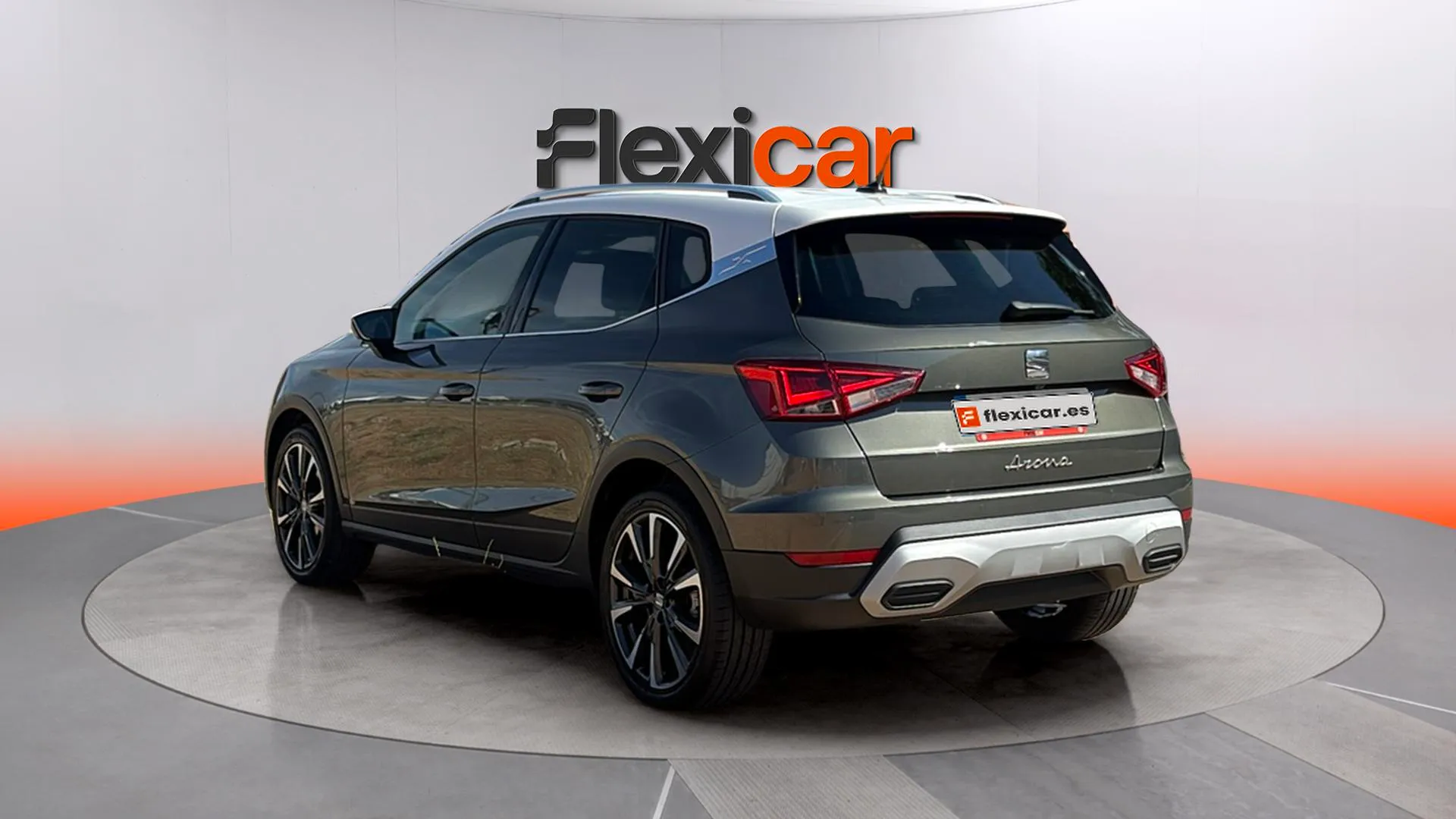 SEAT Arona 1.5 TSI DSG Special Edition - foto 5