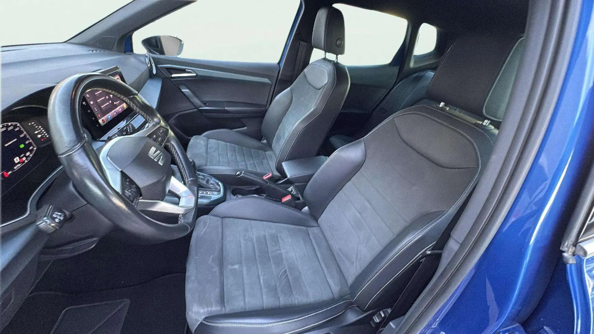 SEAT Arona 1.5 TSI DSG Special Edition - foto 10